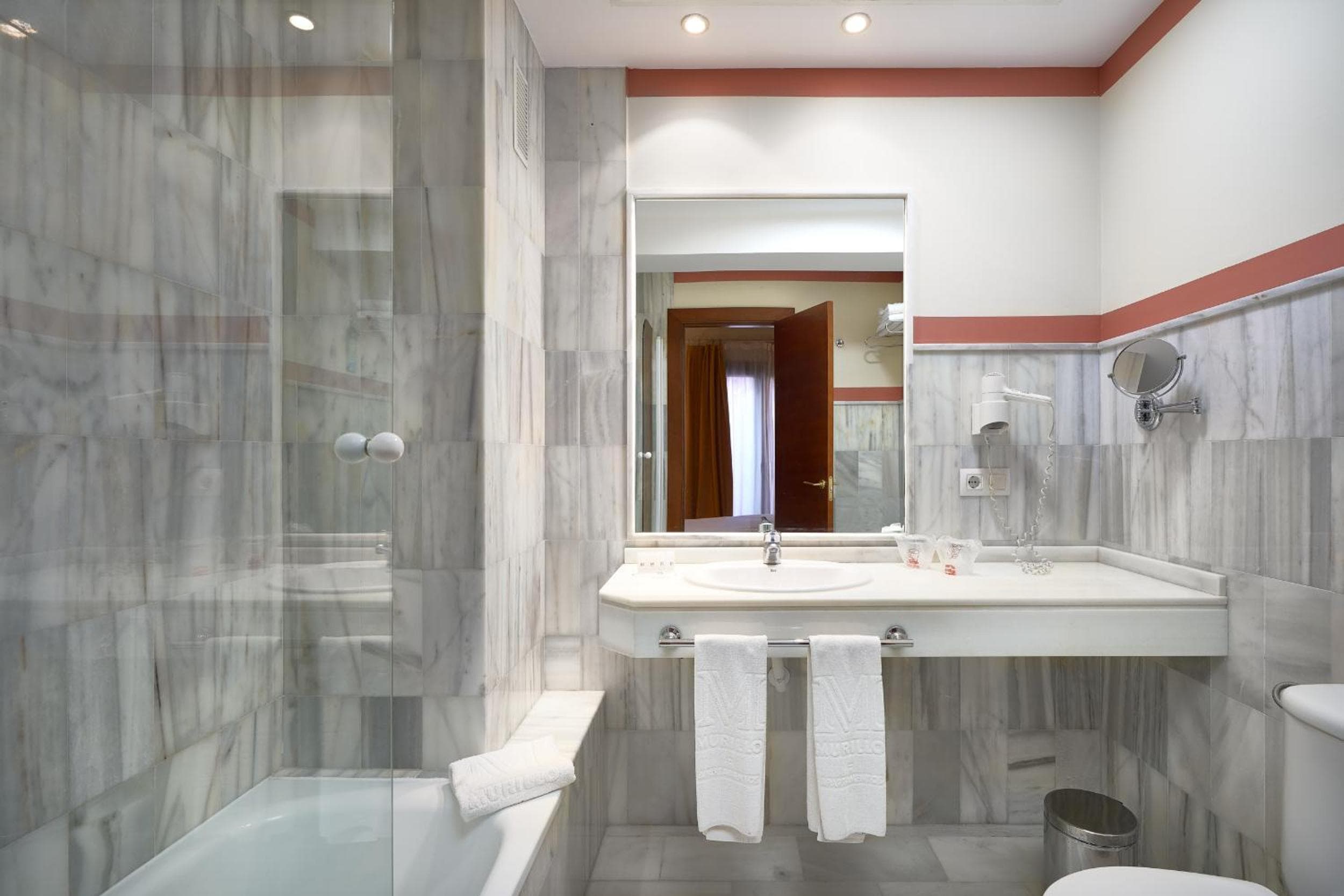 Hotel Murillo — 23