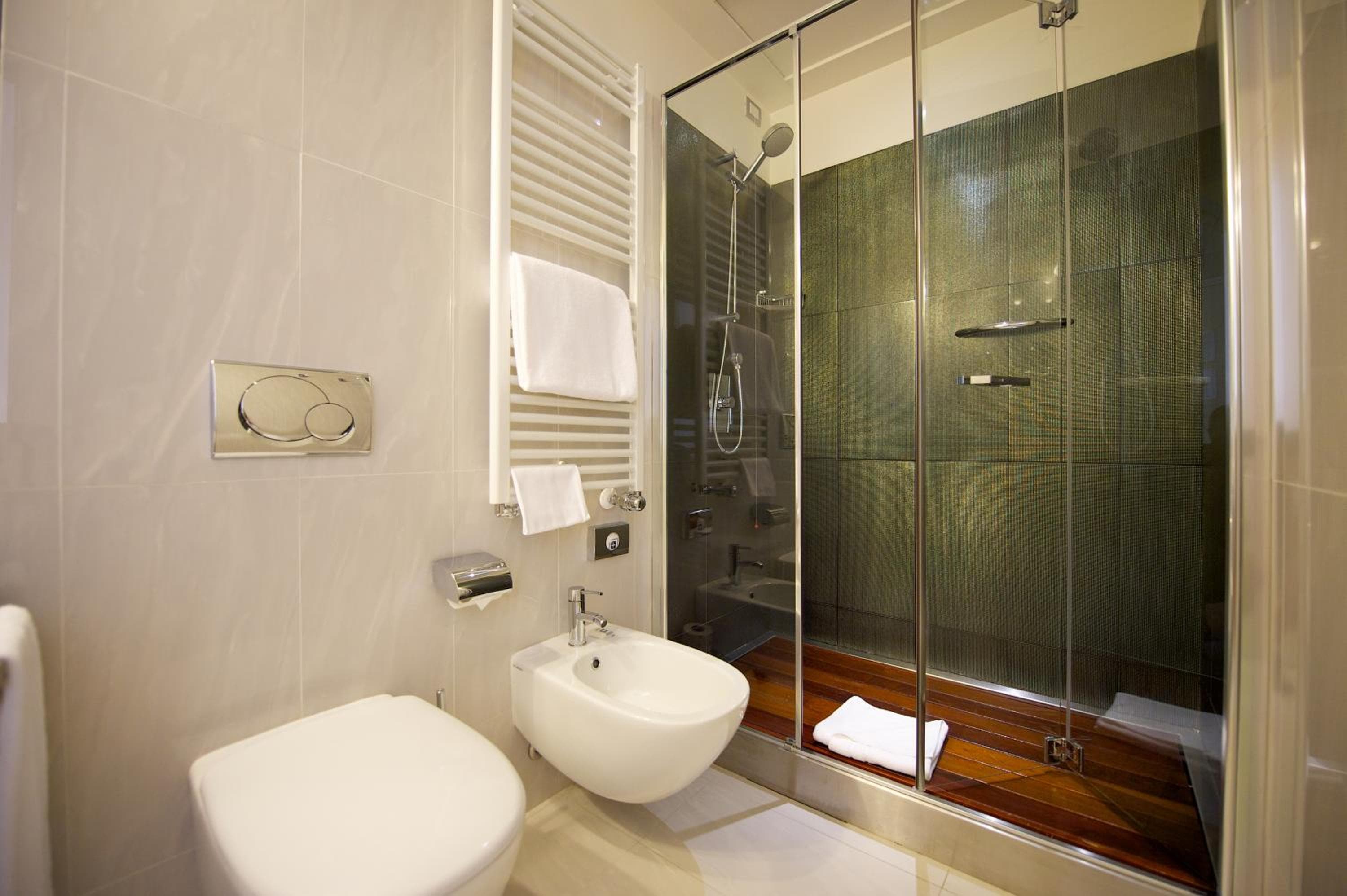 Hotel Mercure Milano Solari — 24