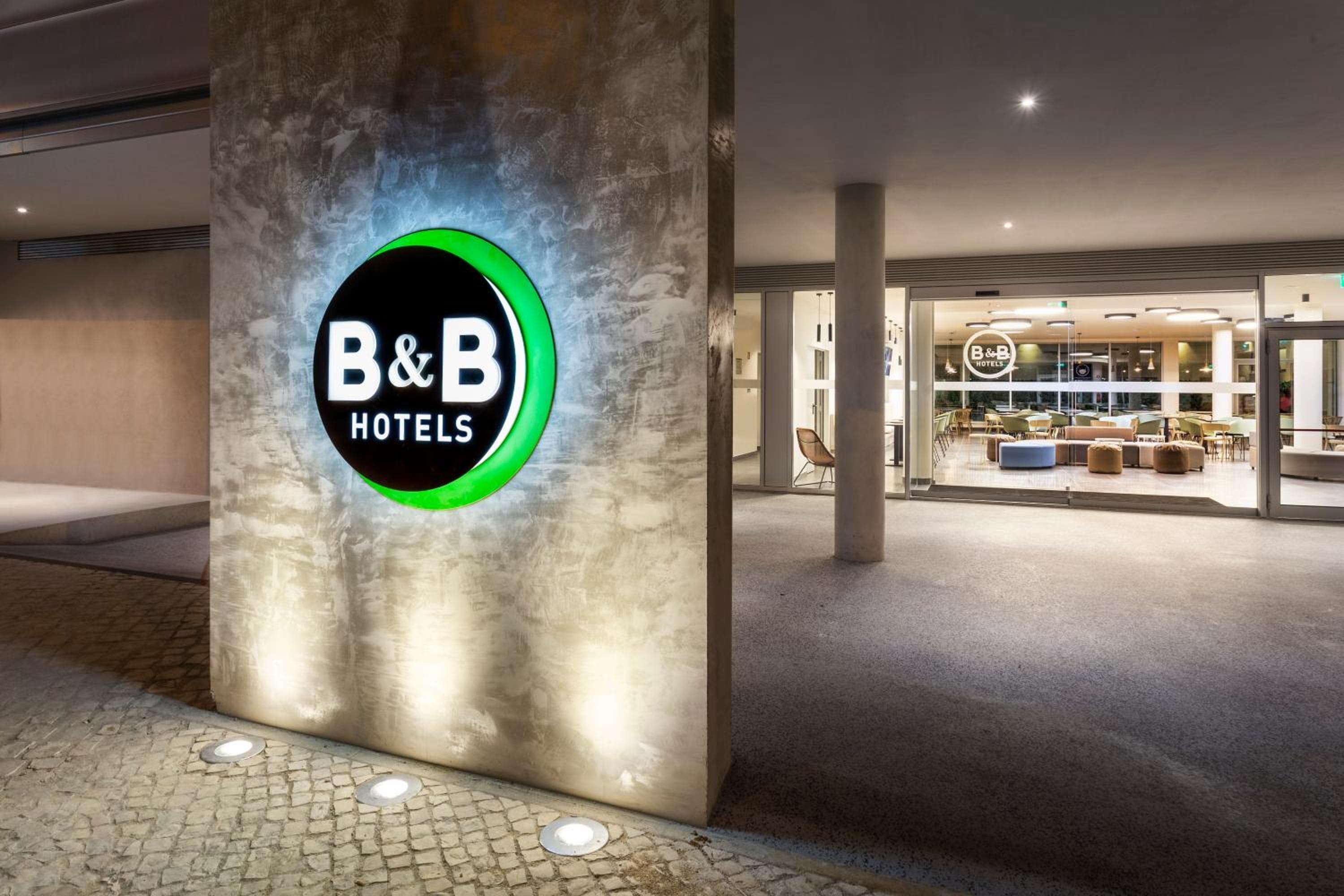 B&B HOTEL Lissabon Flughafen — 3