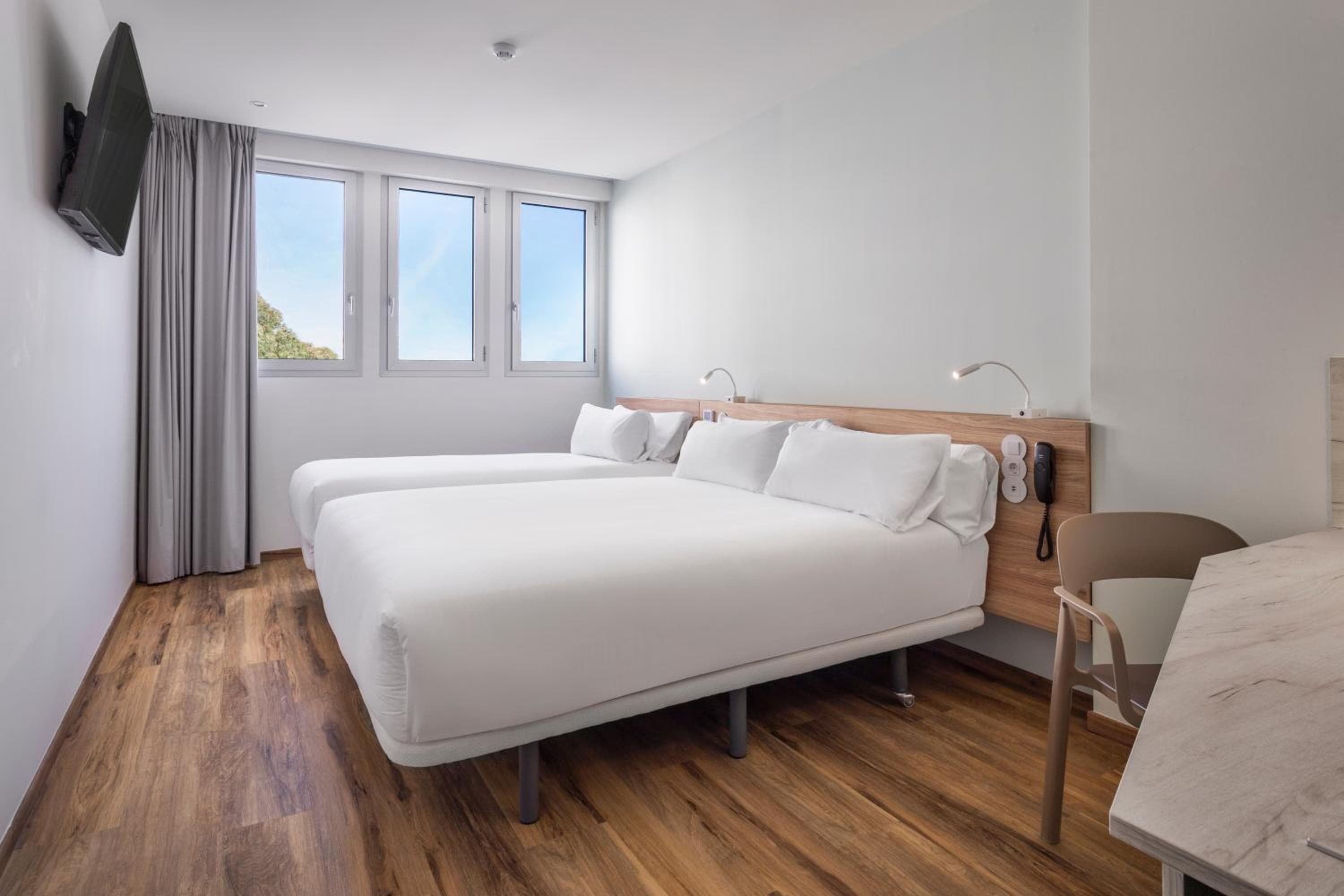 B&B HOTEL Lissabon Flughafen — 12