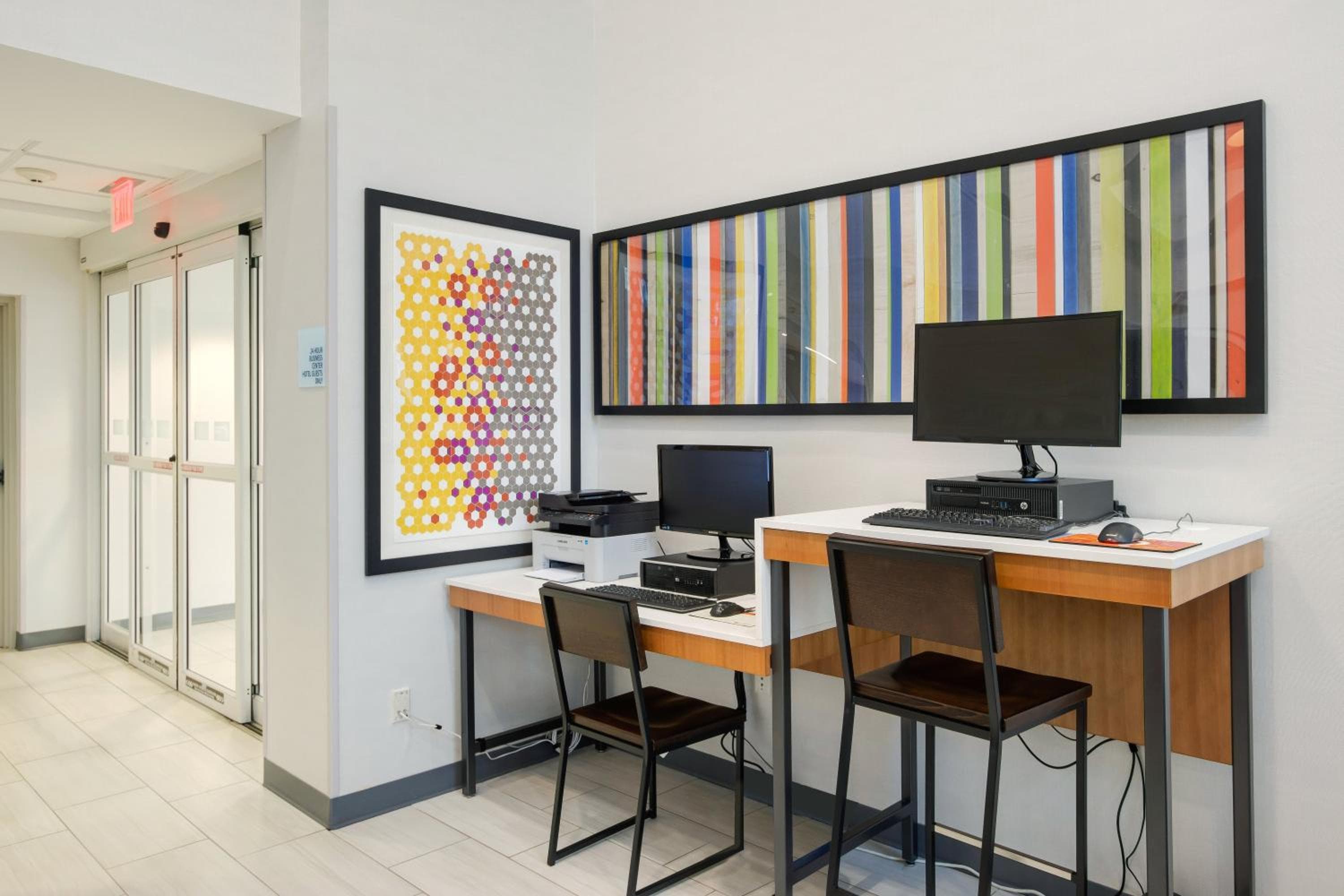 Holiday Inn Express Hotel & Suites Orlando - Apopka, ein IHG Hotel — 6