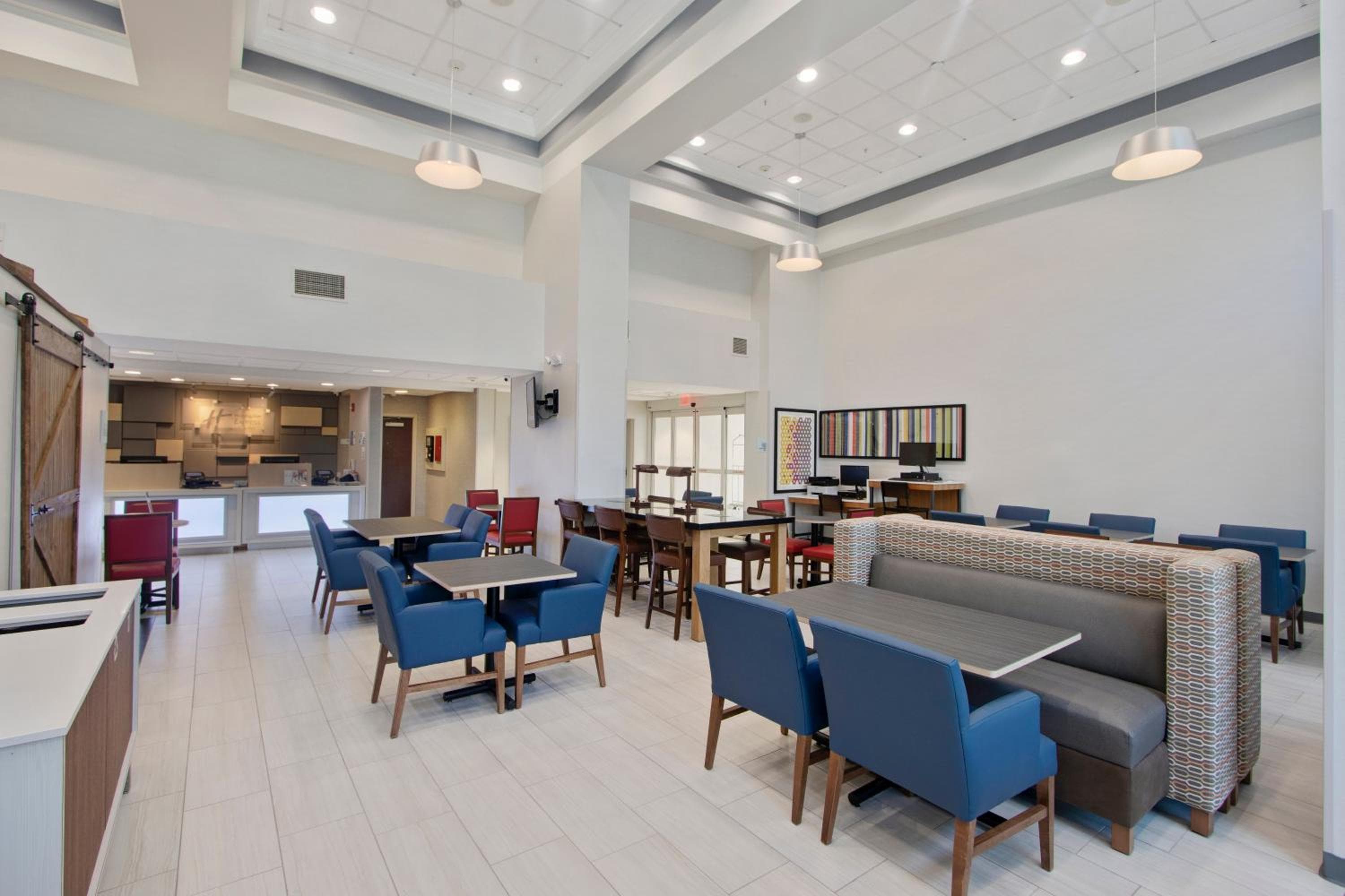 Holiday Inn Express Hotel & Suites Orlando - Apopka, ein IHG Hotel — 14