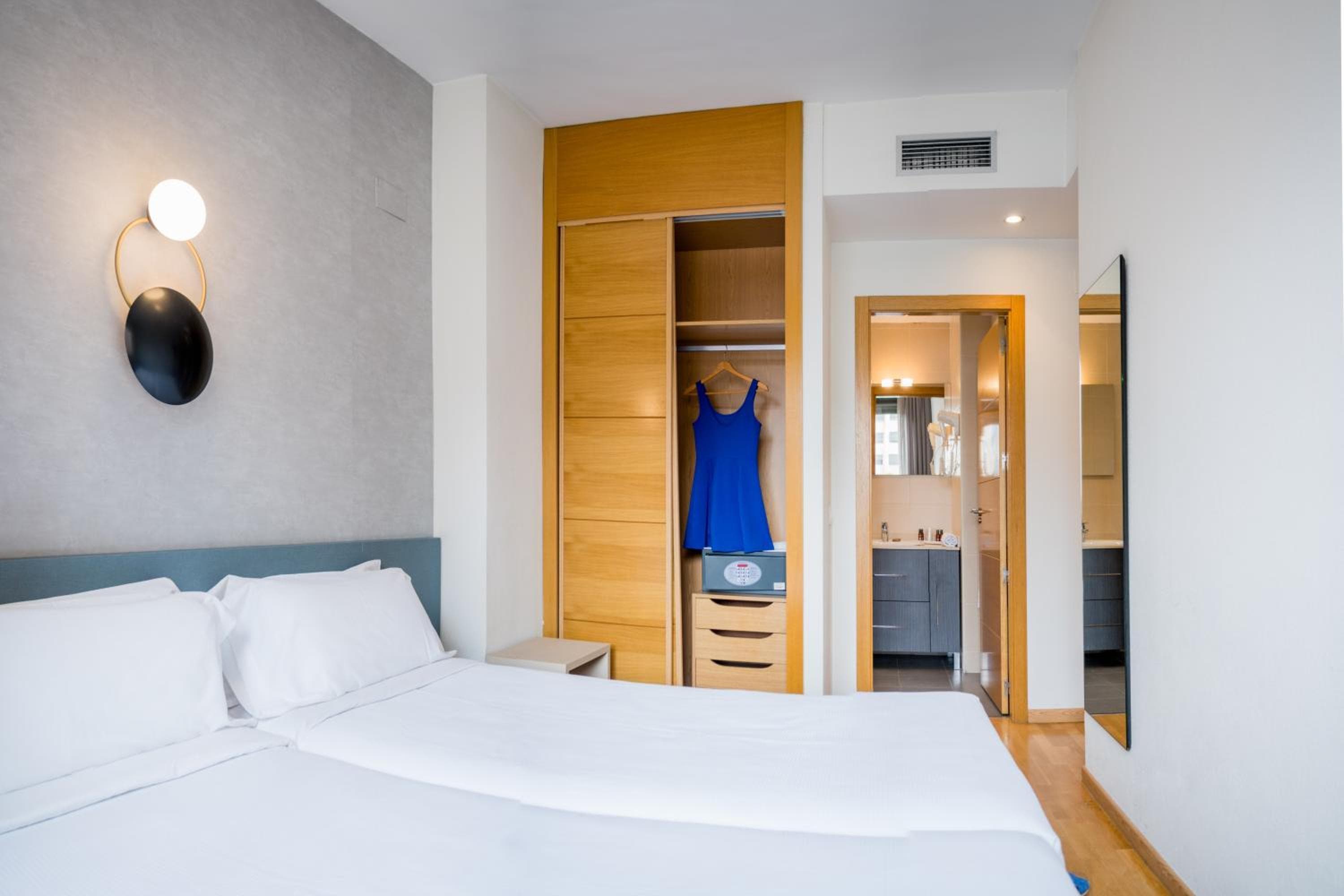 Compostela Suites — 13
