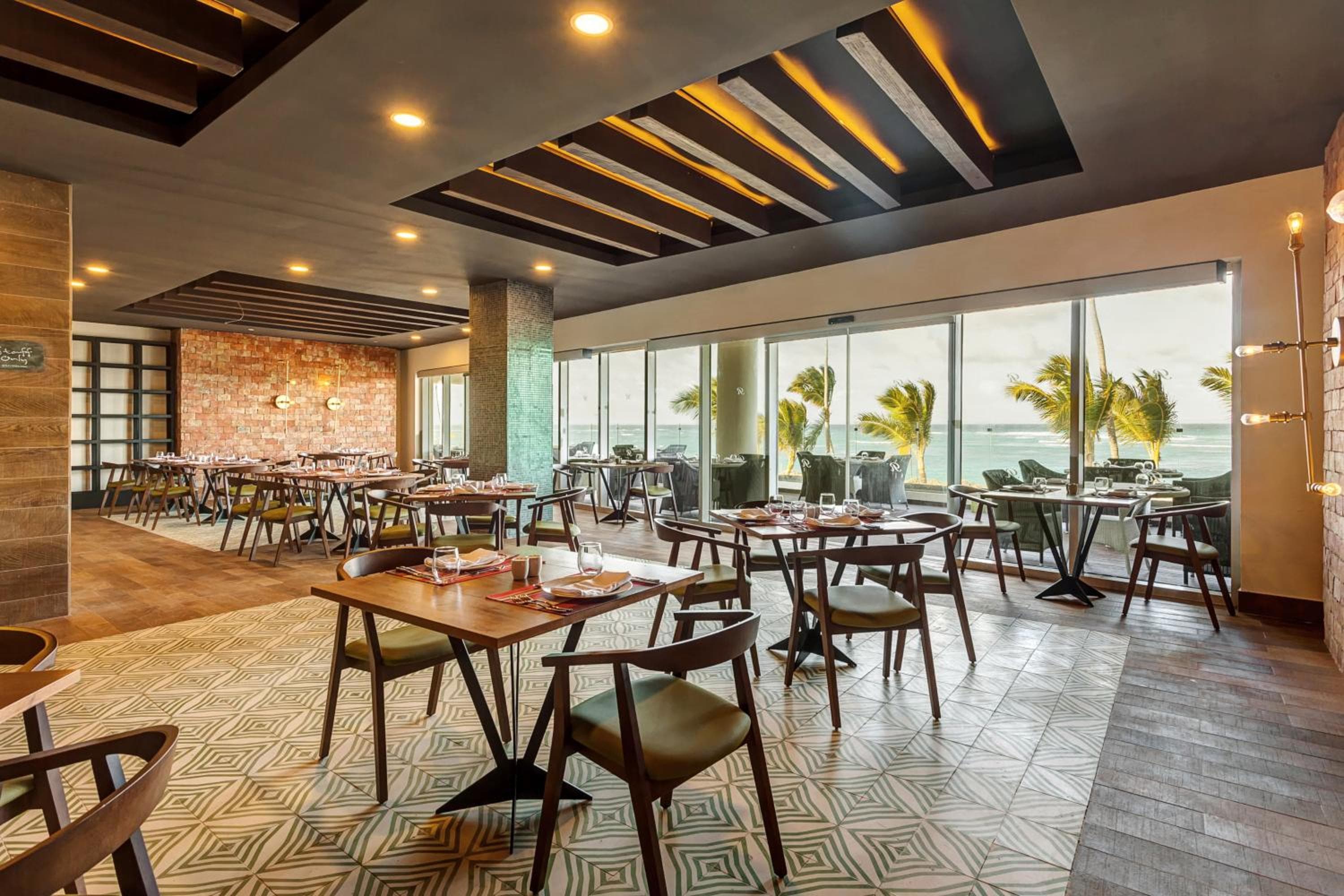 Royalton Bavaro, An Autograph Collection All-Inclusive Resort & Casino — 25