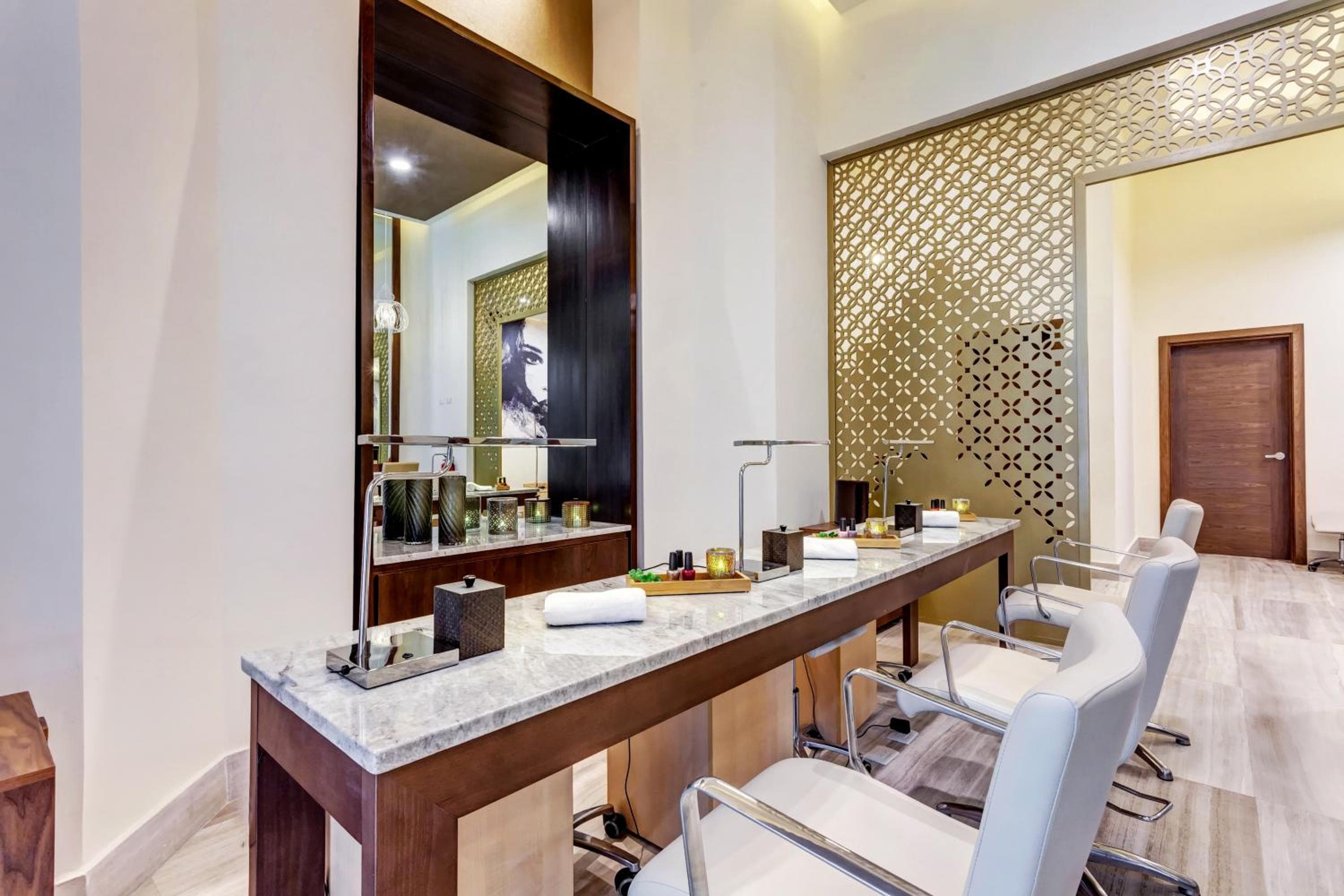 Royalton Bavaro, Ein Autograph Collection All-Inclusive Resort & Casino — 5