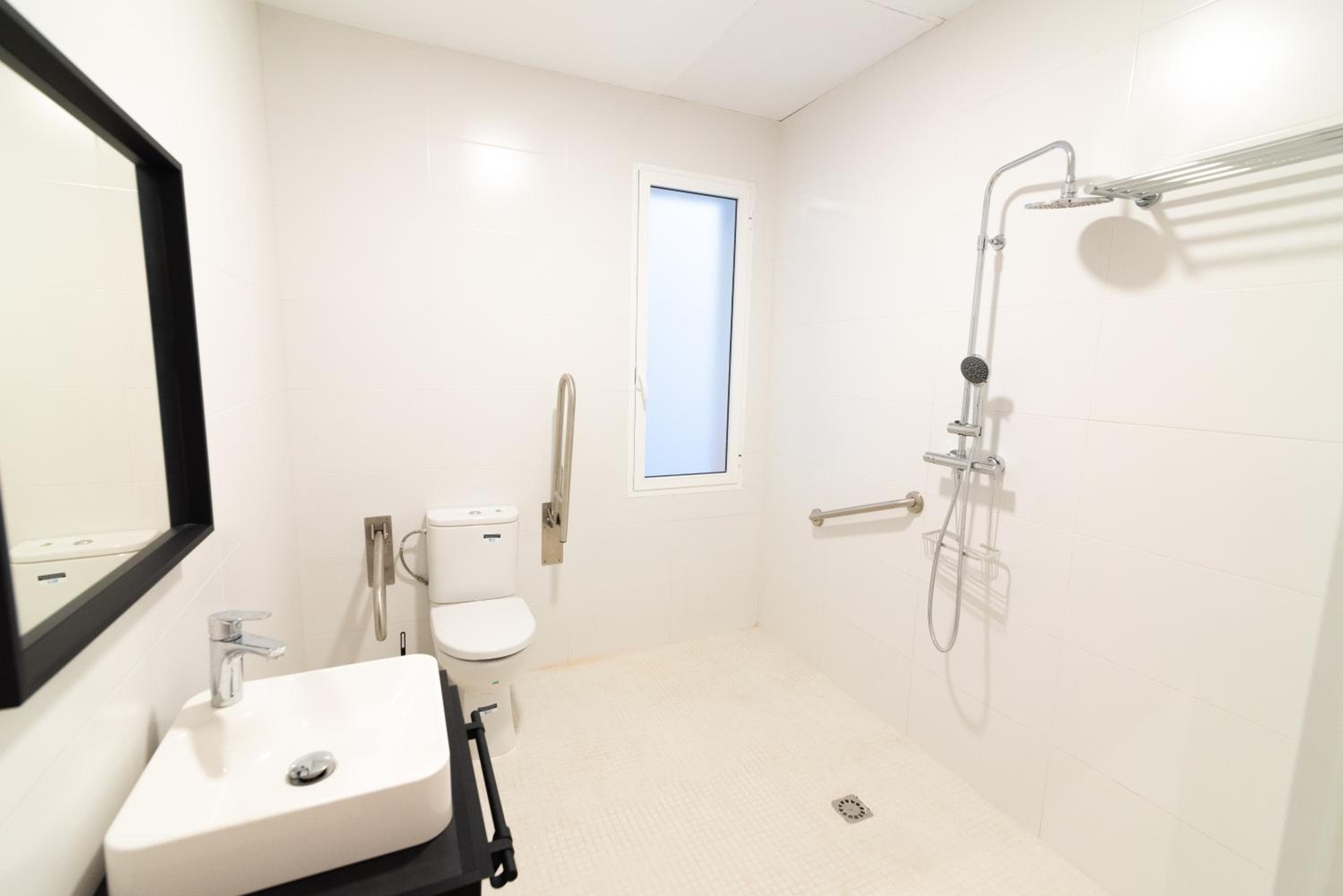 Chinitas Santos Apartments — 30