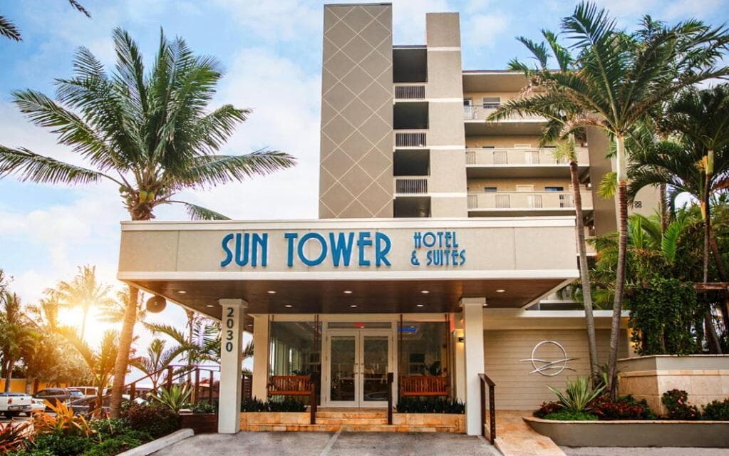 Sun Tower Hotel & Suites en la playa — 2