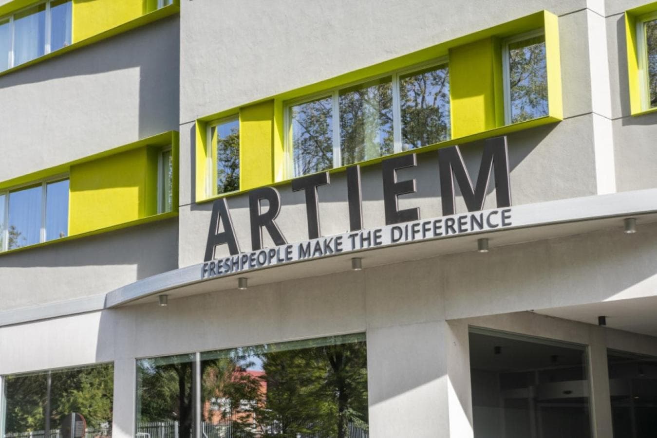 ARTIEM Madrid — 12