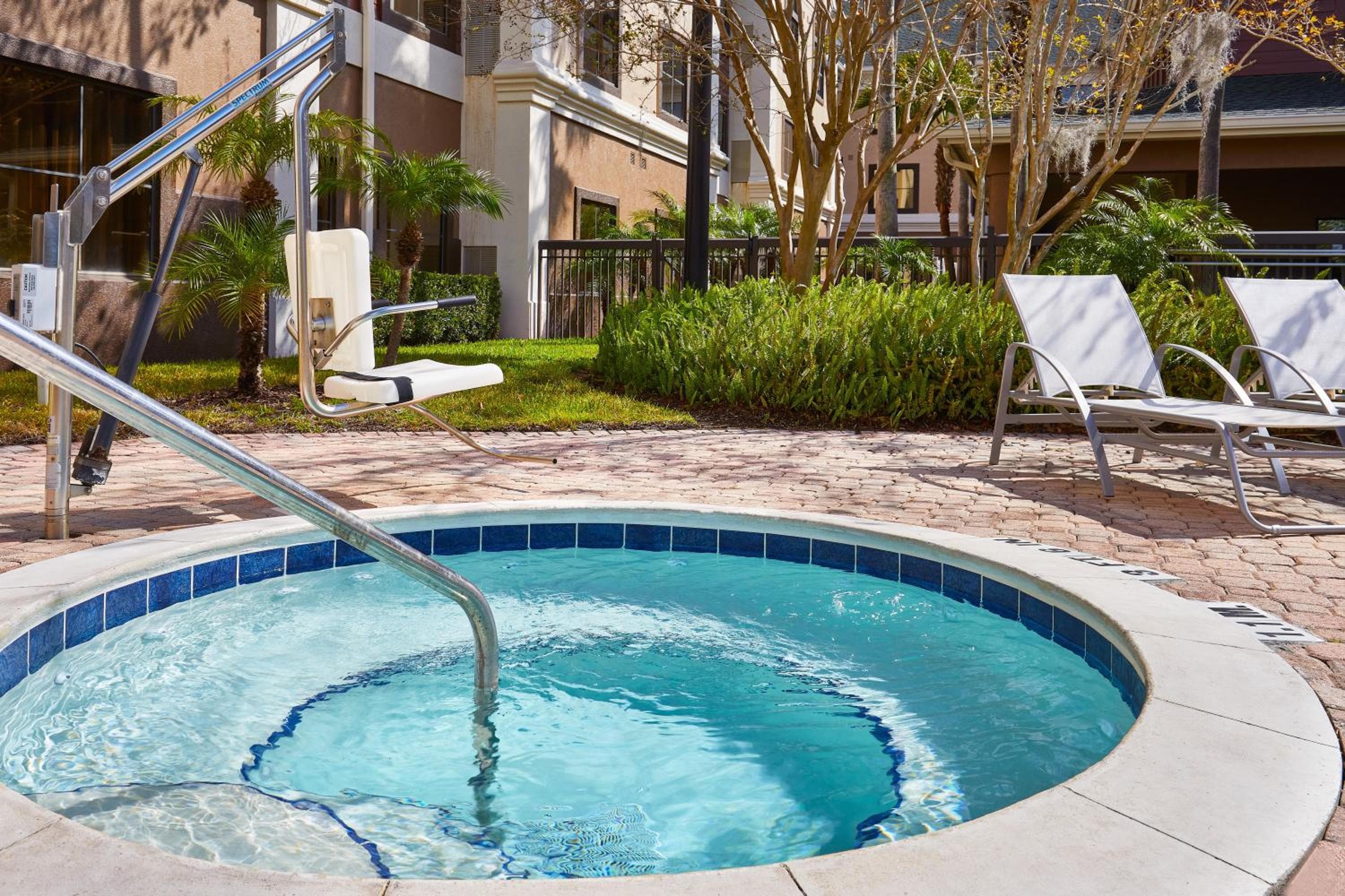Staybridge Suites Orlando South, ein IHG Hotel — 10