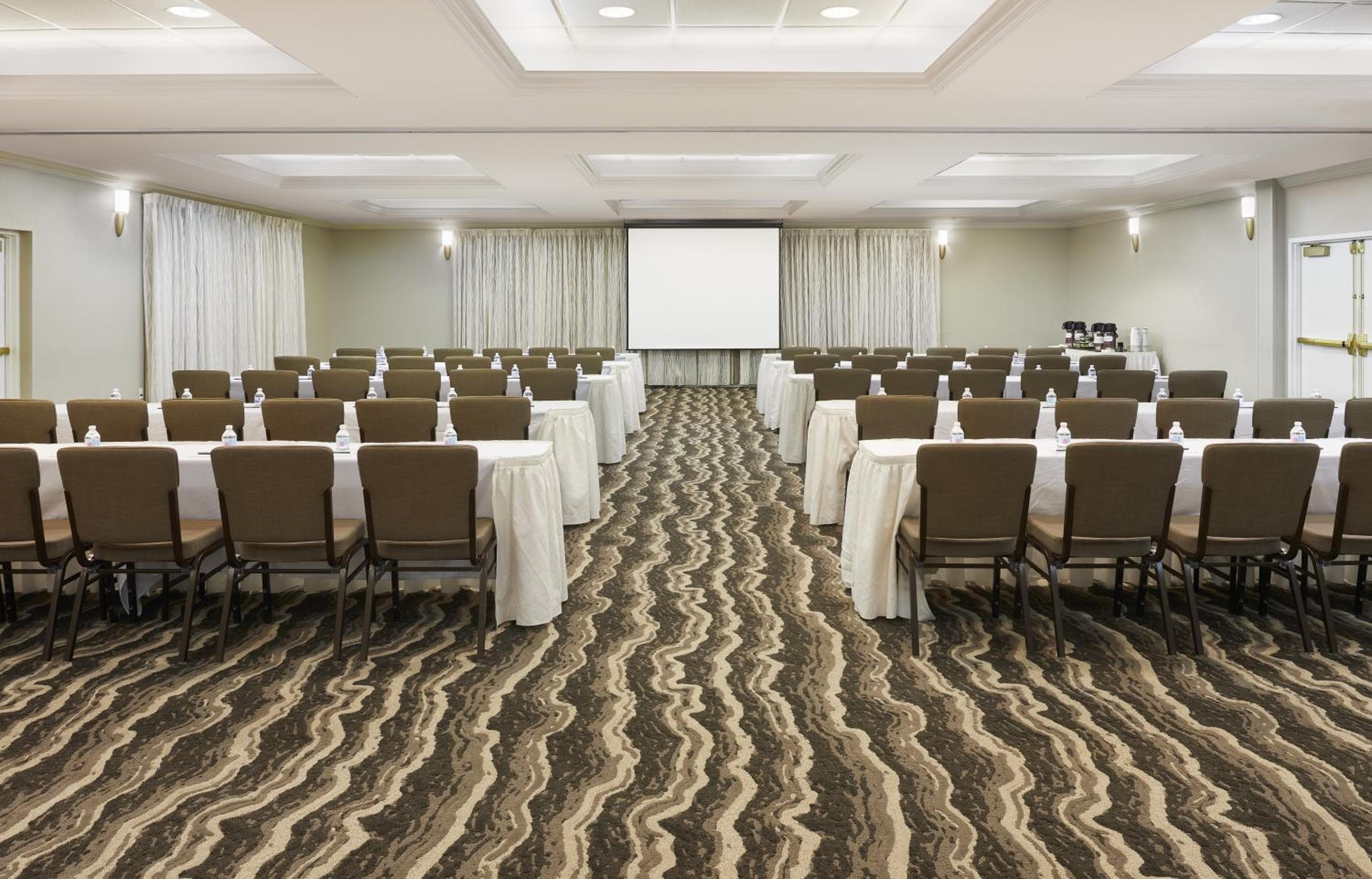 Staybridge Suites Orlando South, ein IHG Hotel — 12