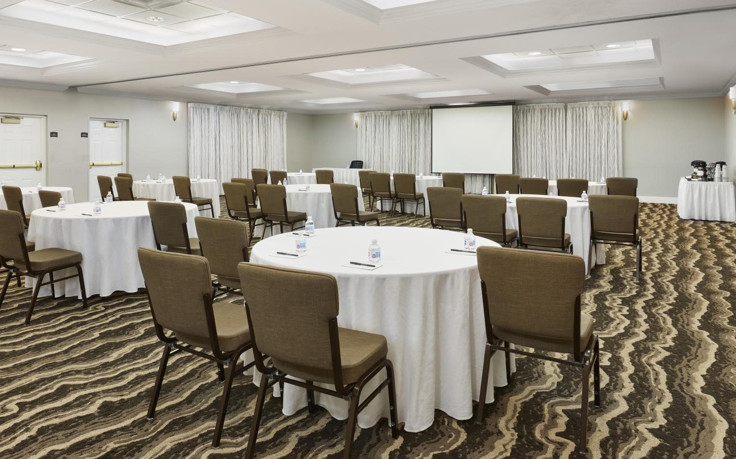 Staybridge Suites Orlando South by IHG — 5