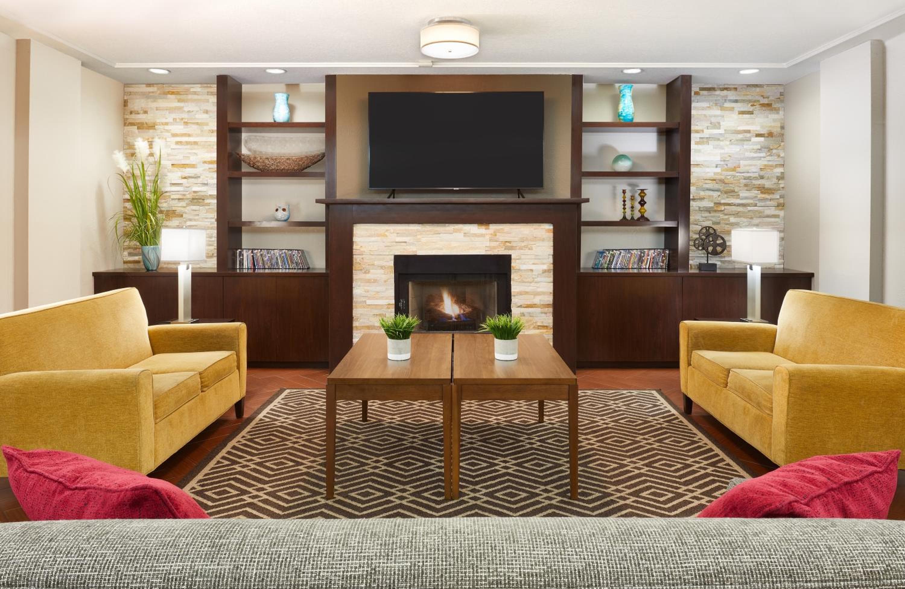 Staybridge Suites Orlando South, ein IHG Hotel — 11