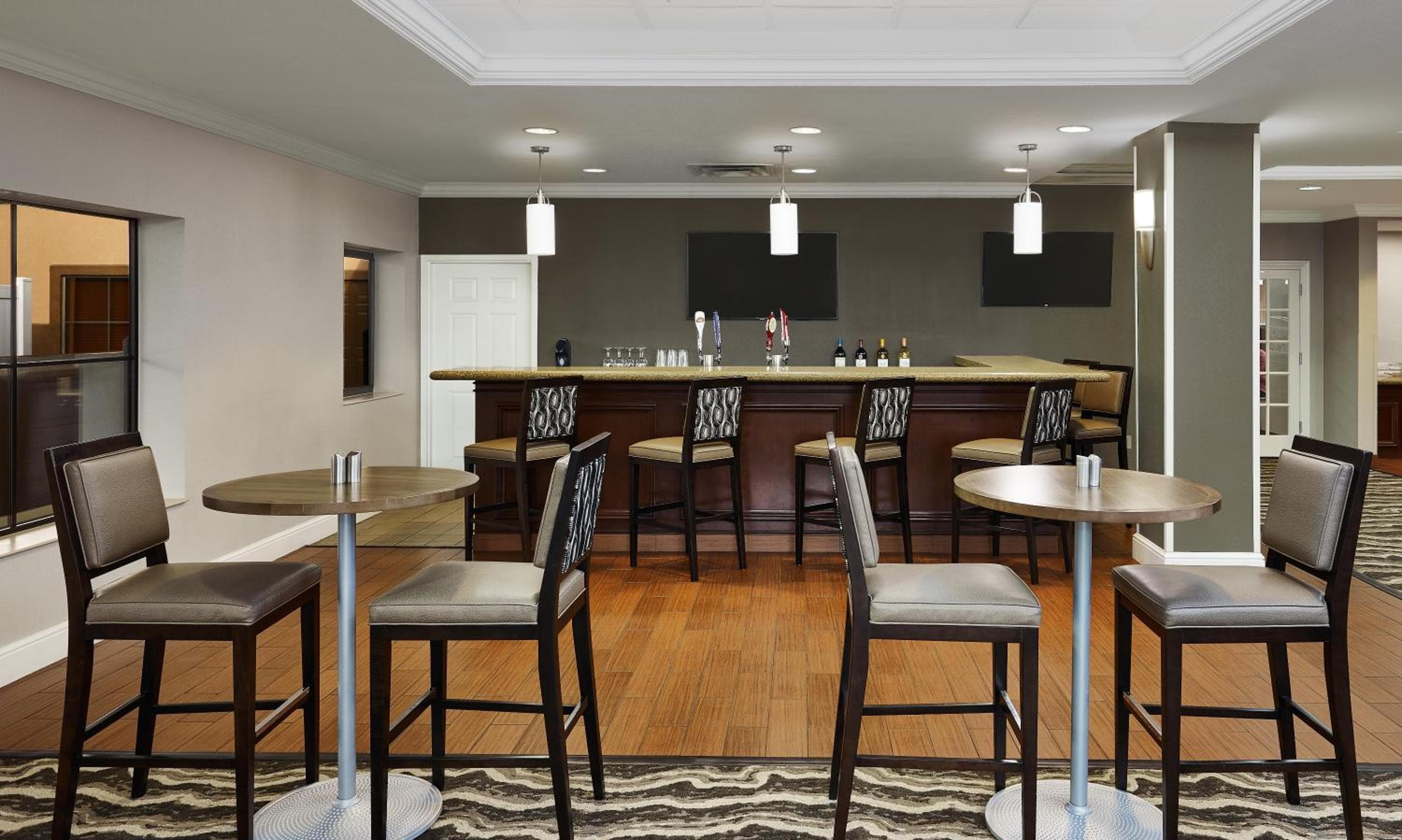 Staybridge Suites Orlando South, ein IHG Hotel — 4