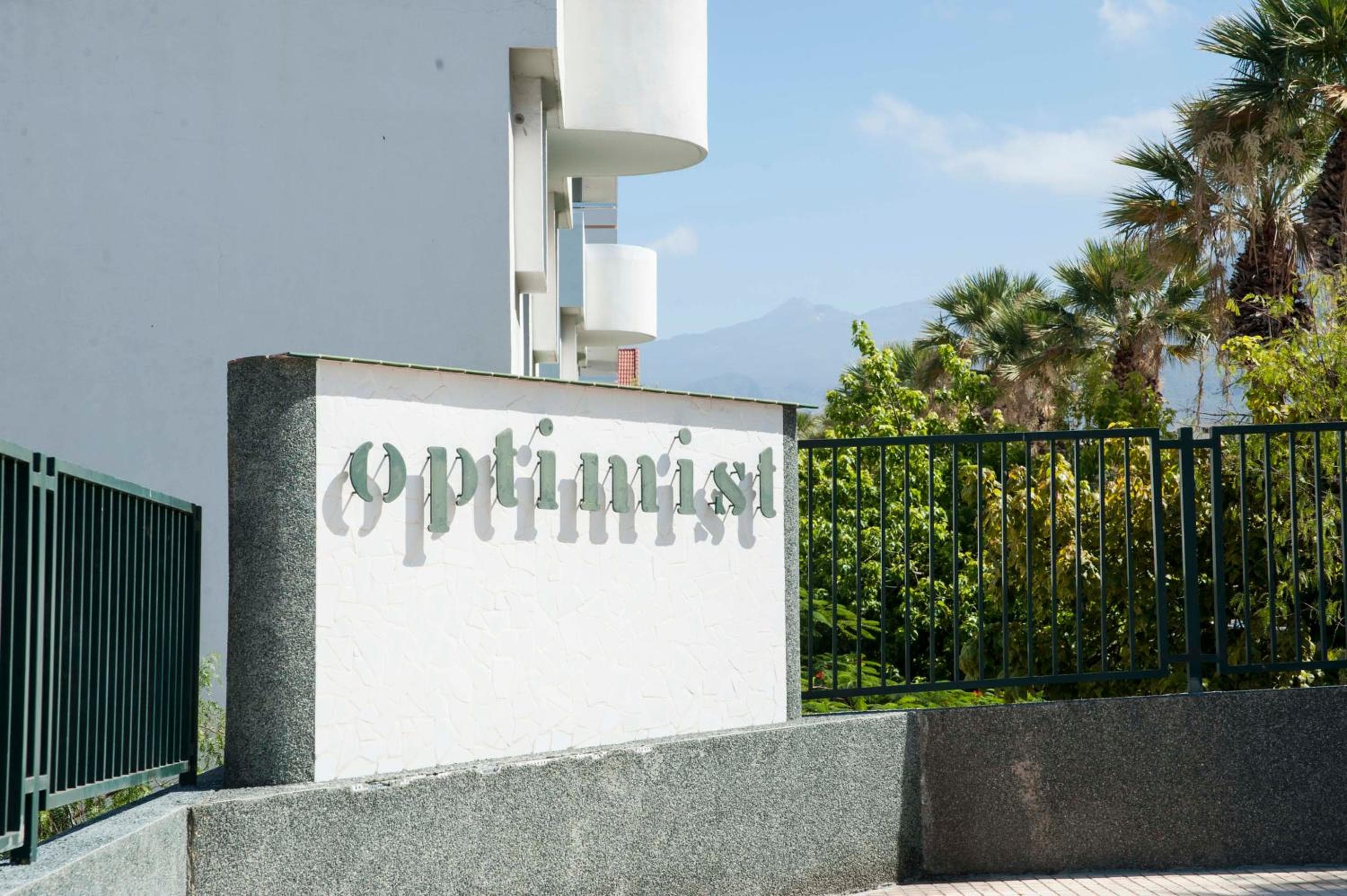 Optimist deluxe — 1