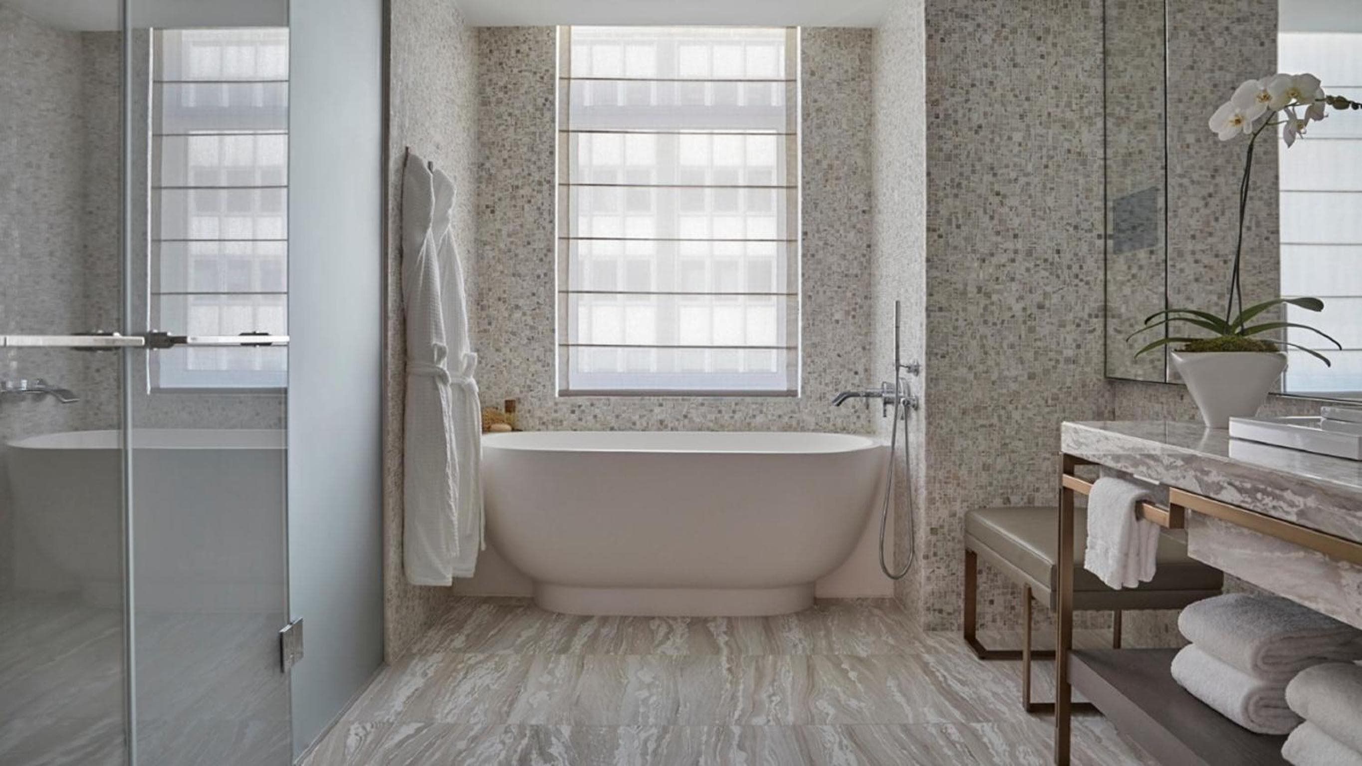 Four Seasons Hotel New York Downtown — 2