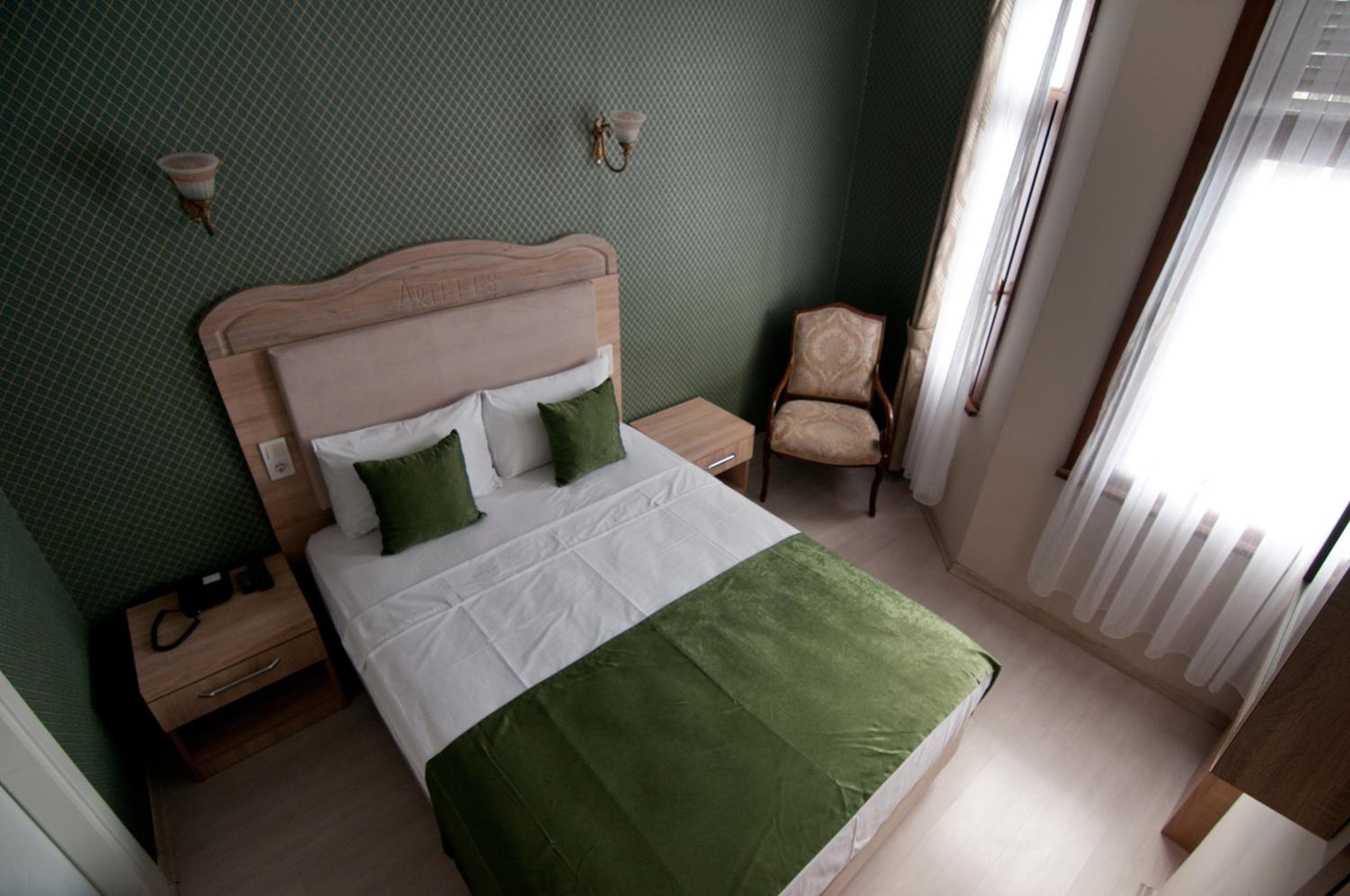 Artefes Hotel Ciudad Vieja — 21