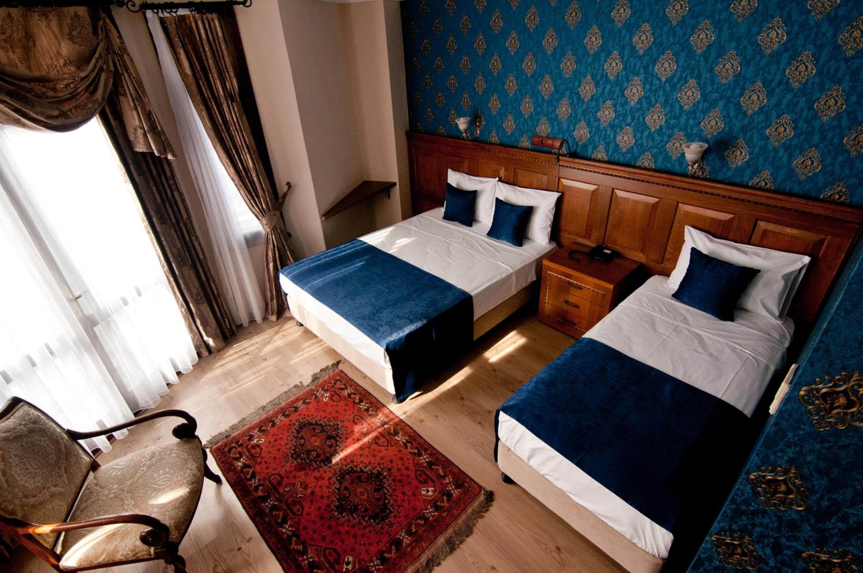 Artefes Hotel Ciudad Vieja — 2