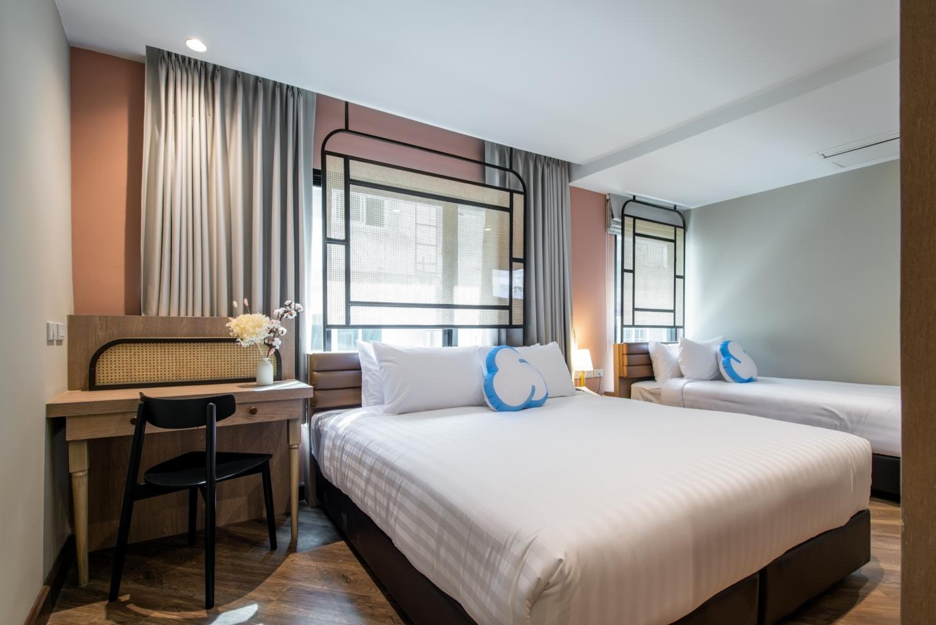 Hotel Saladaeng — 28