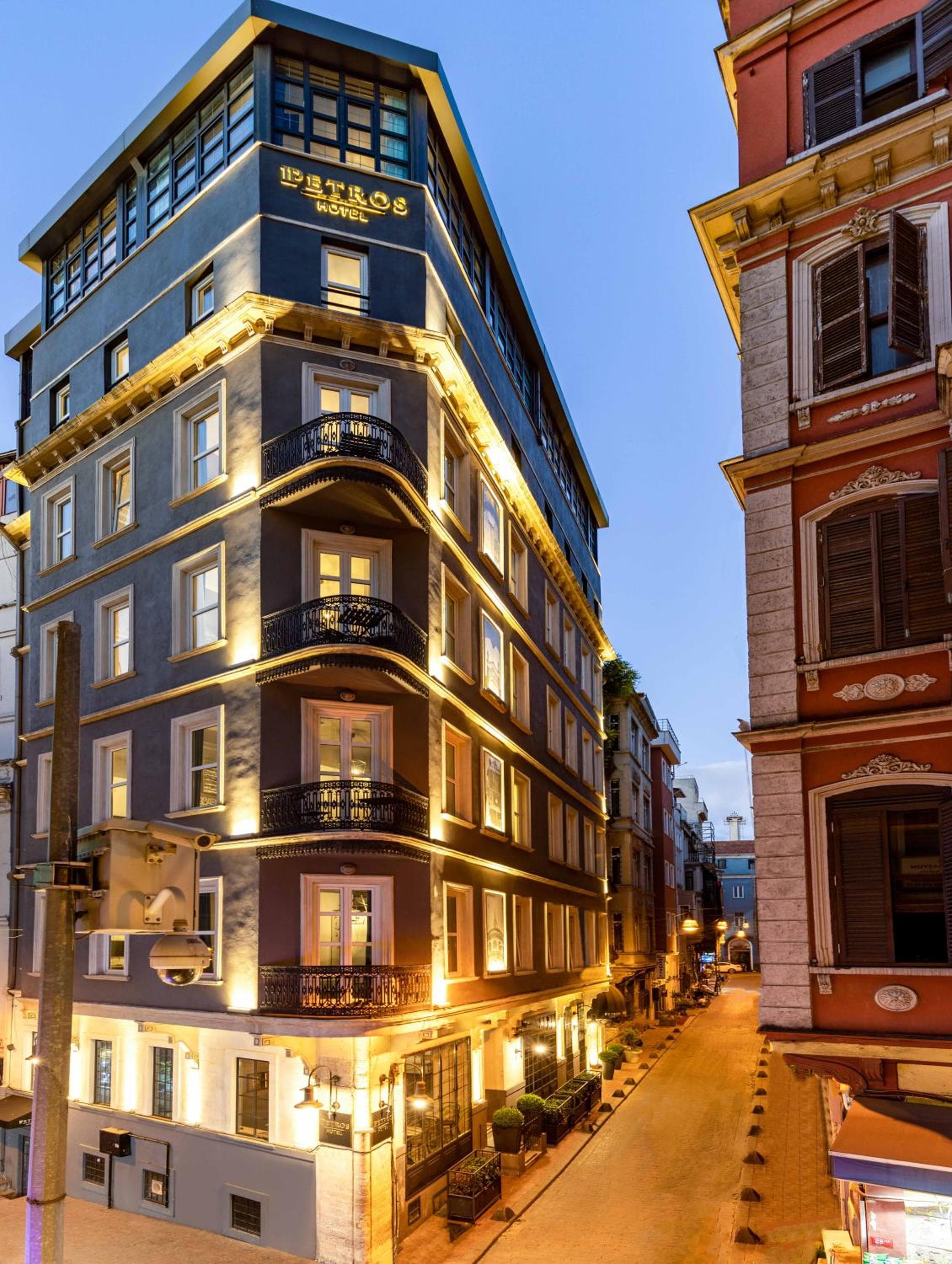 Petros Hotel — 1