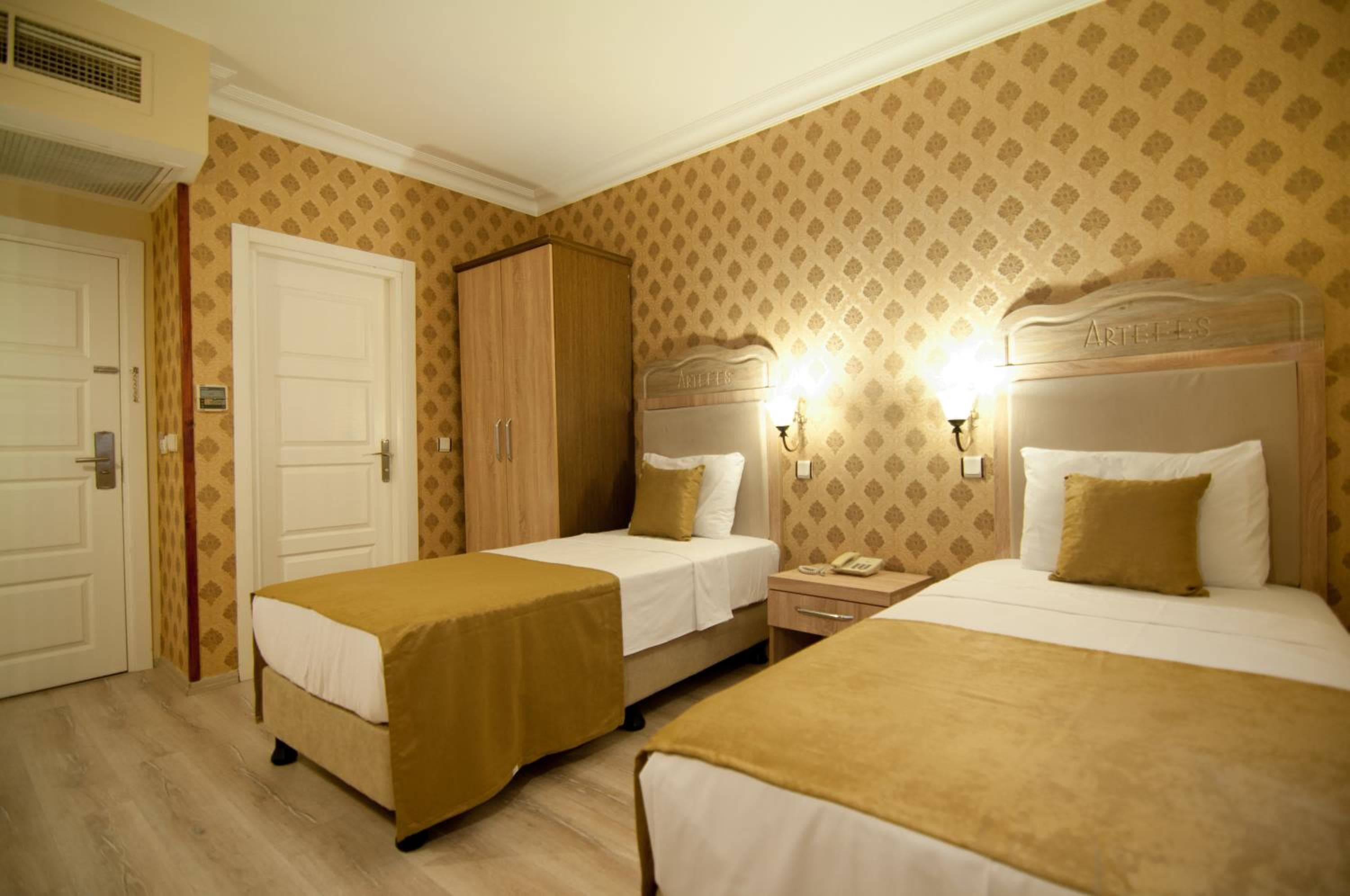 Artefes Hotel Old City& Spa — 8