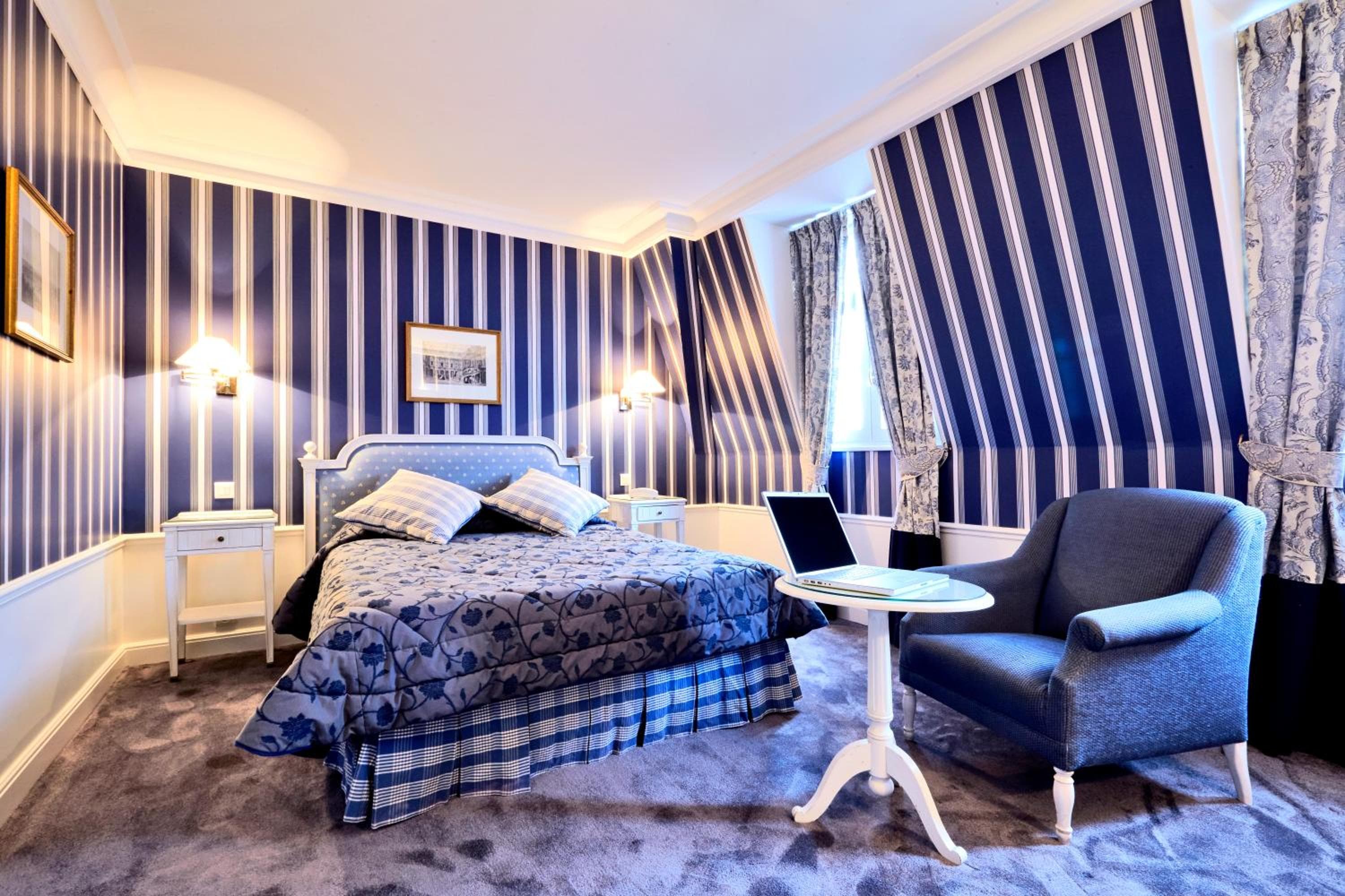Golden Tulip Washington Opera — 27