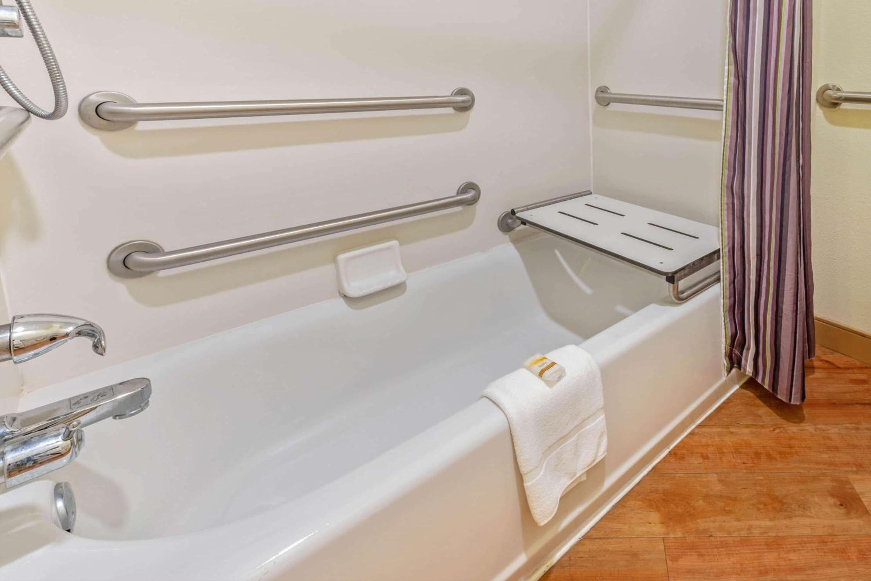 La Quinta by Wyndham Tampa Brandon West — 10