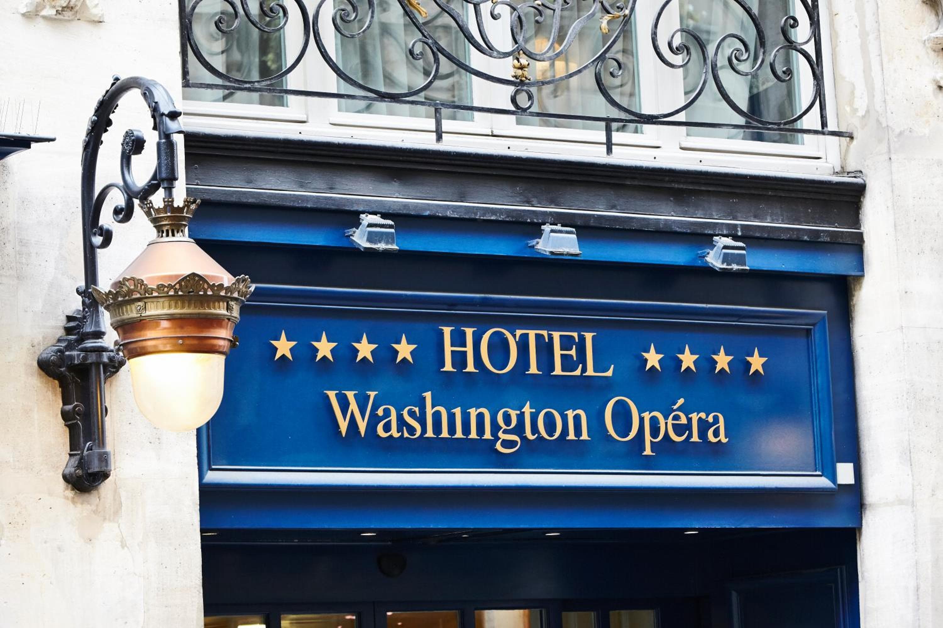 Golden Tulip Washington Opera — 26