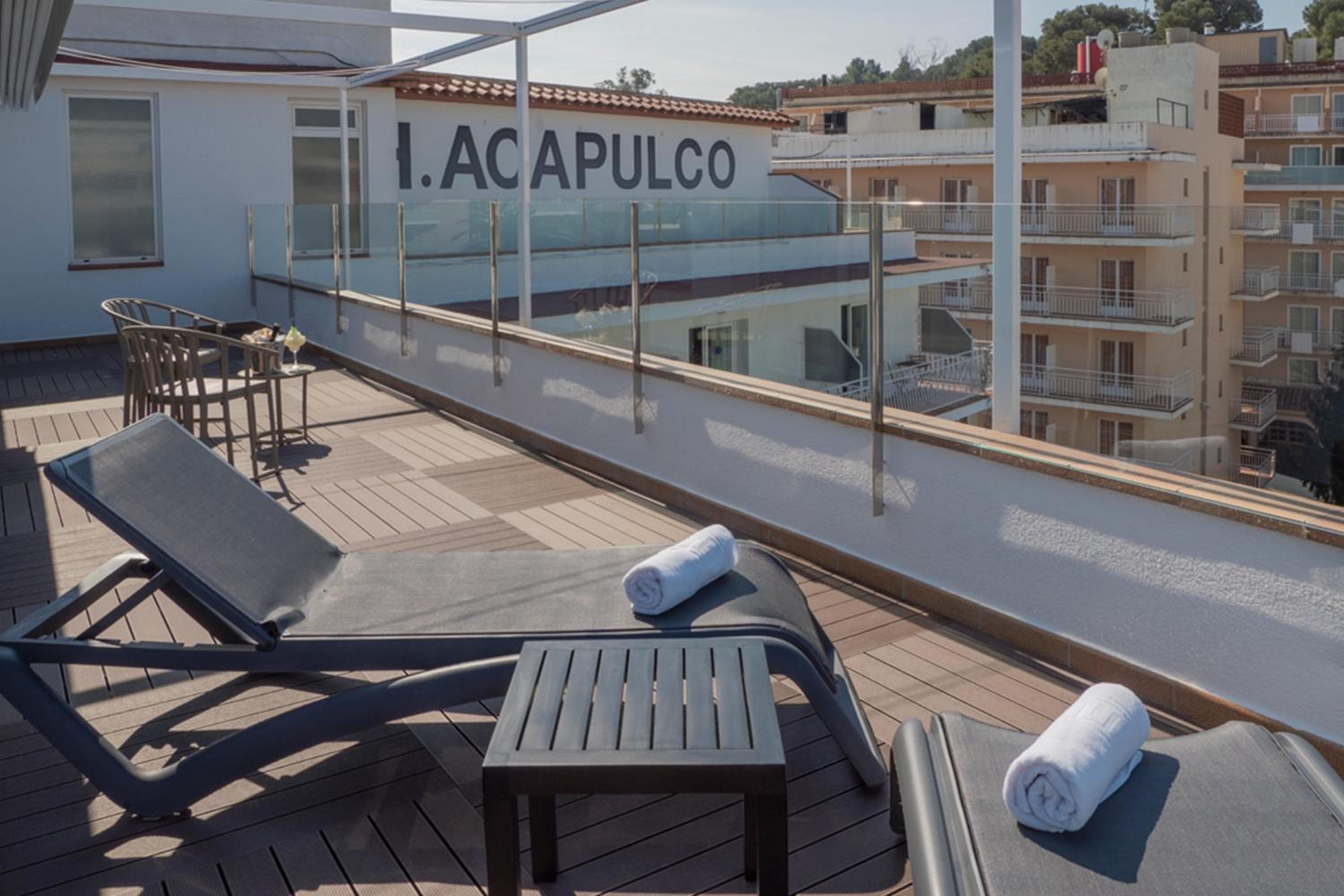 Hotel Acapulco — 26