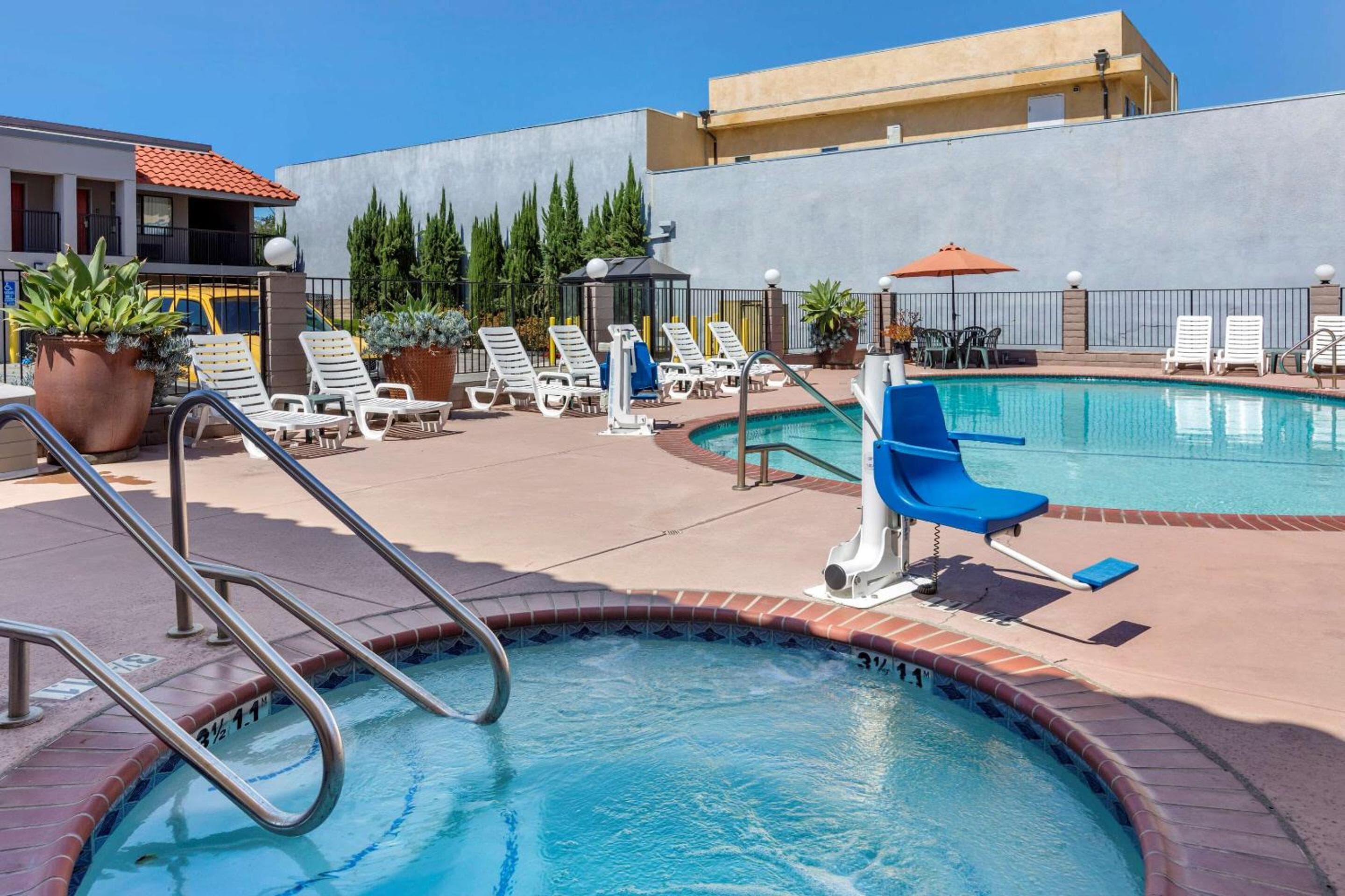 The Hills Inn Eagle Rock - Near Old Town Pasadena — 17