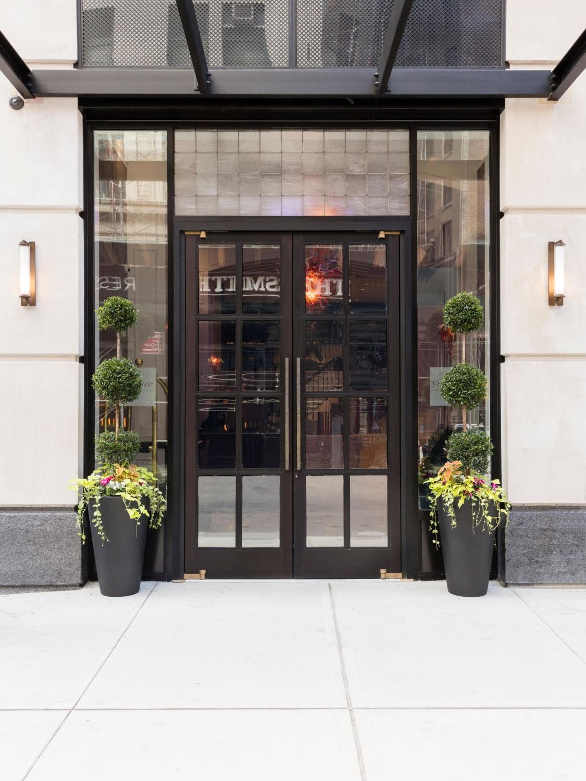 Broadway Plaza Hotel — 4