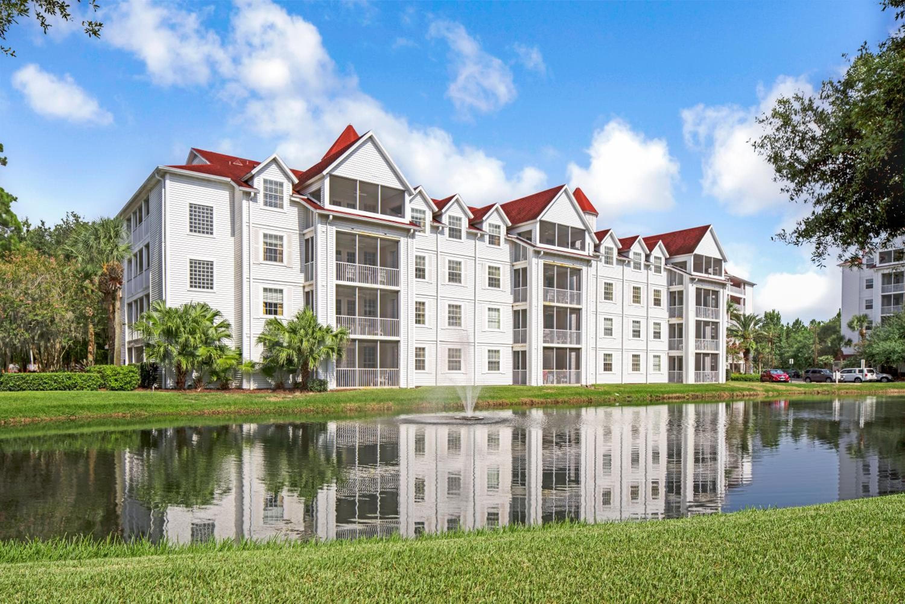 Hilton Vacation Club Grand Beach Orlando — 1