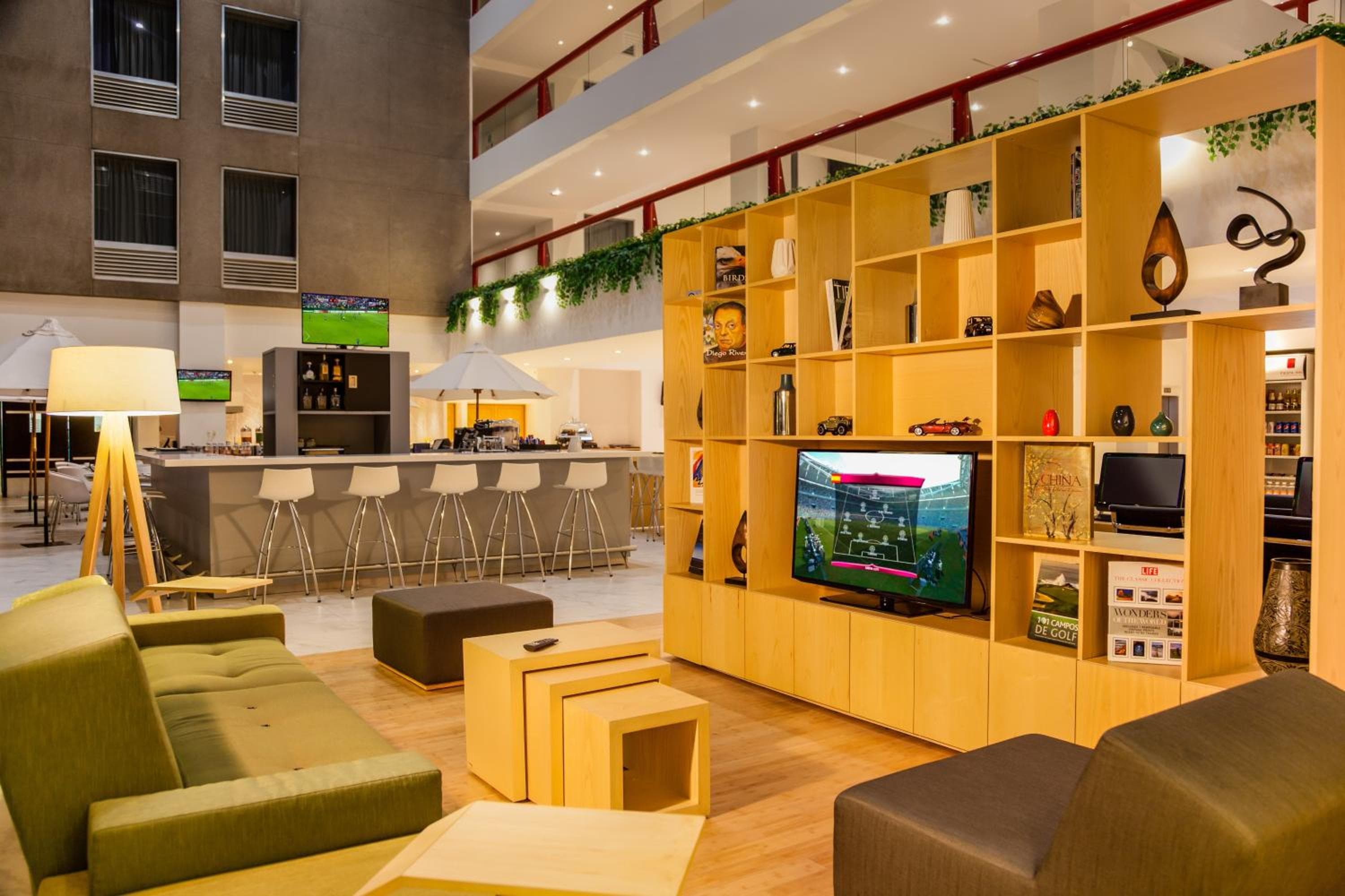 Fiesta Inn Tlalnepantla — 7