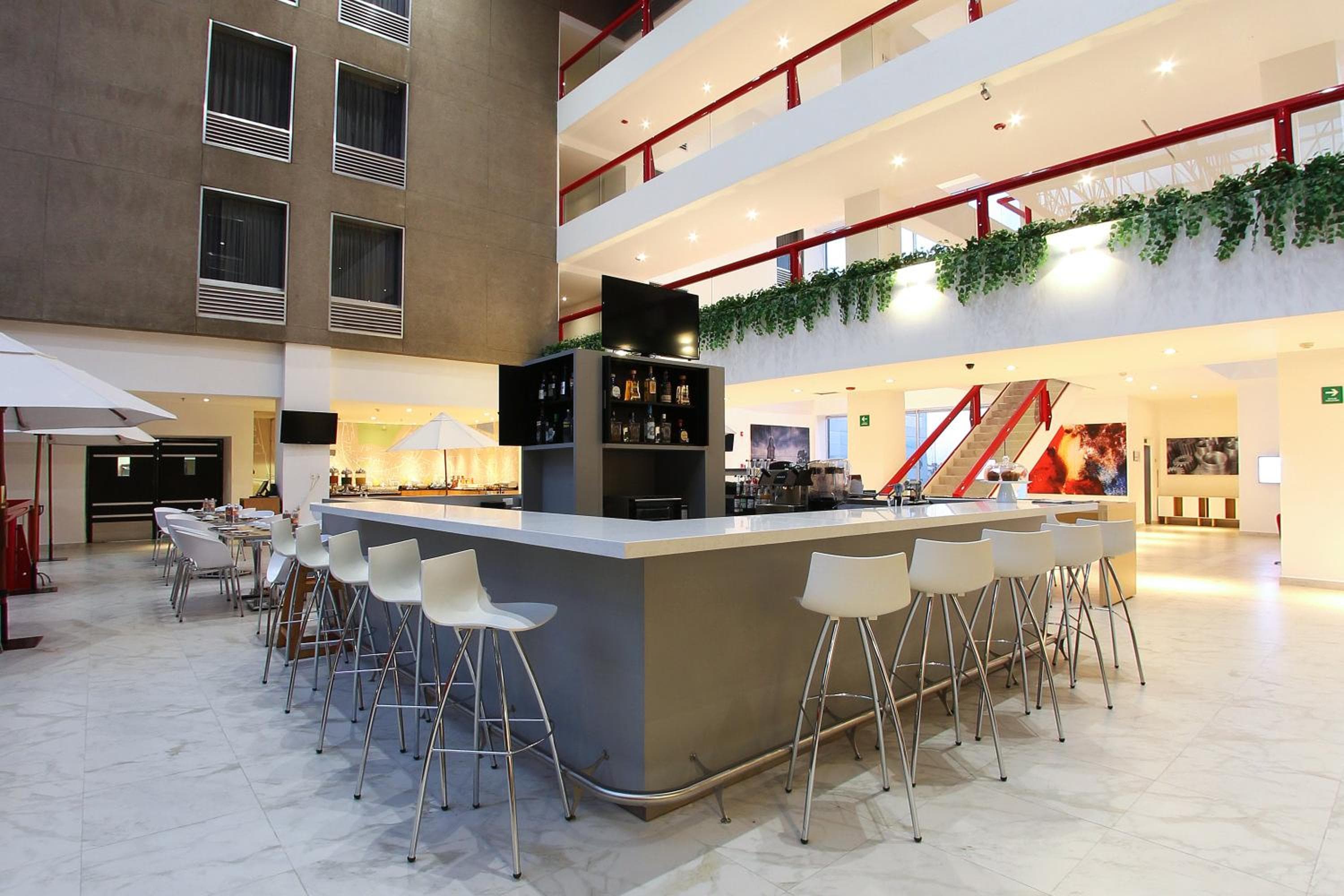 Fiesta Inn Tlalnepantla — 25
