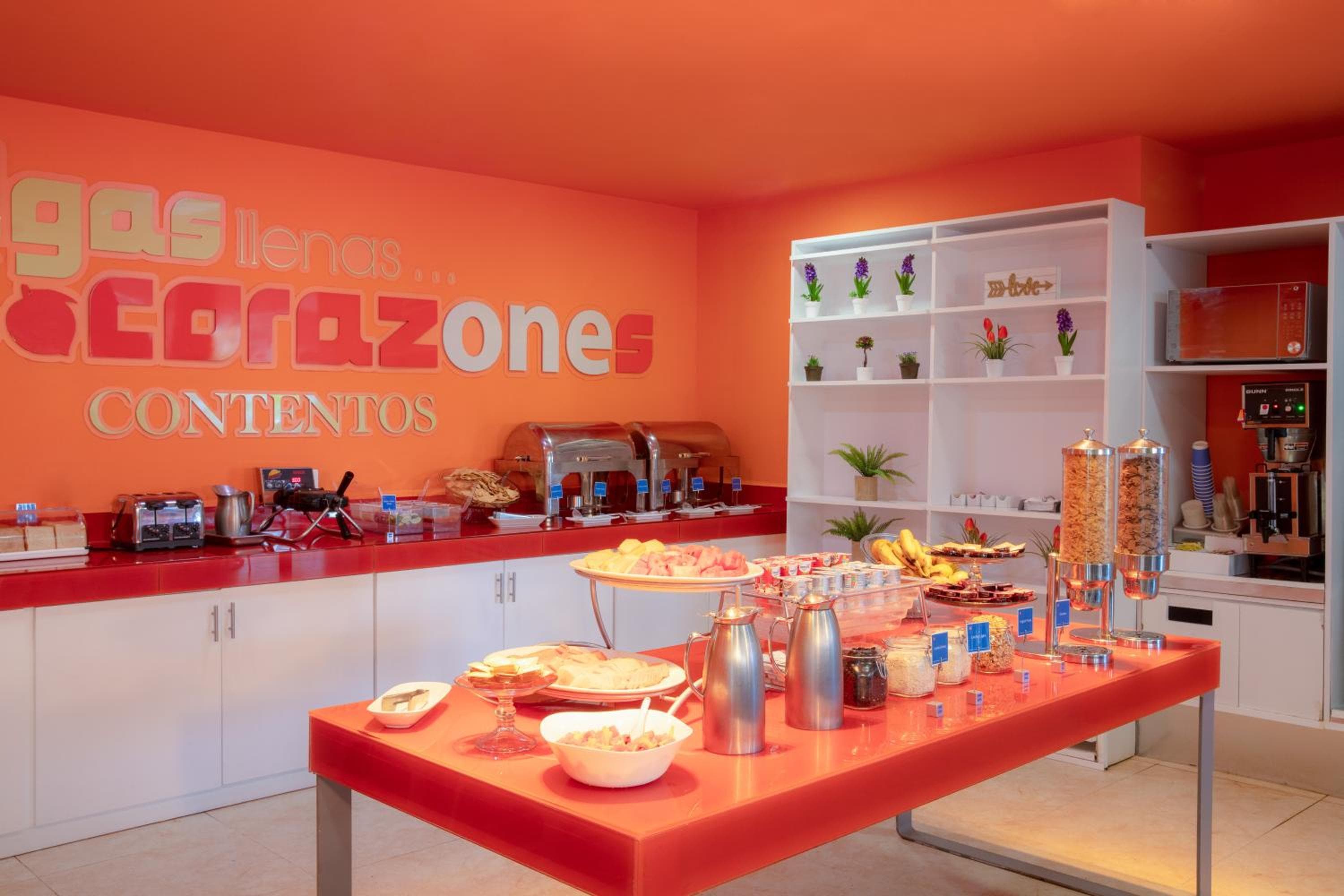 One Cancun Centro — 2