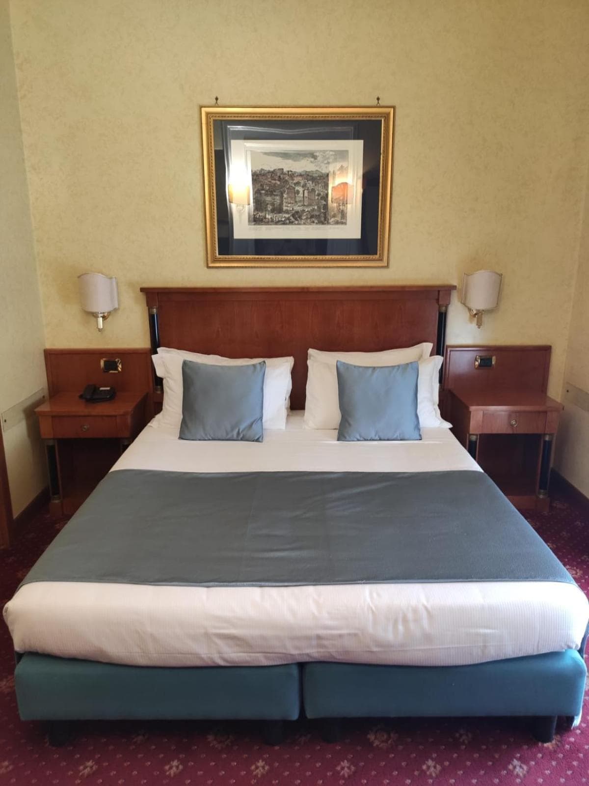 HotelMiami — 23
