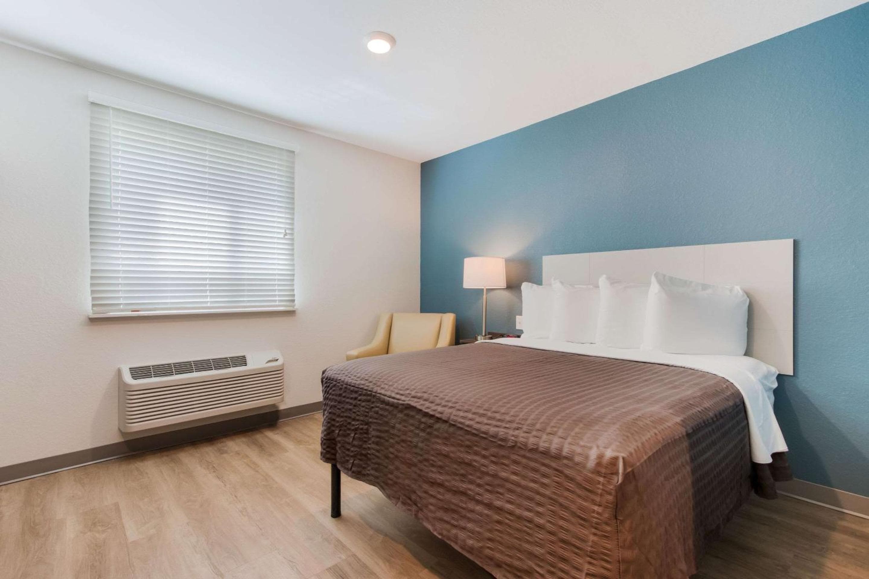 WoodSpring Suites Tamarac — 3