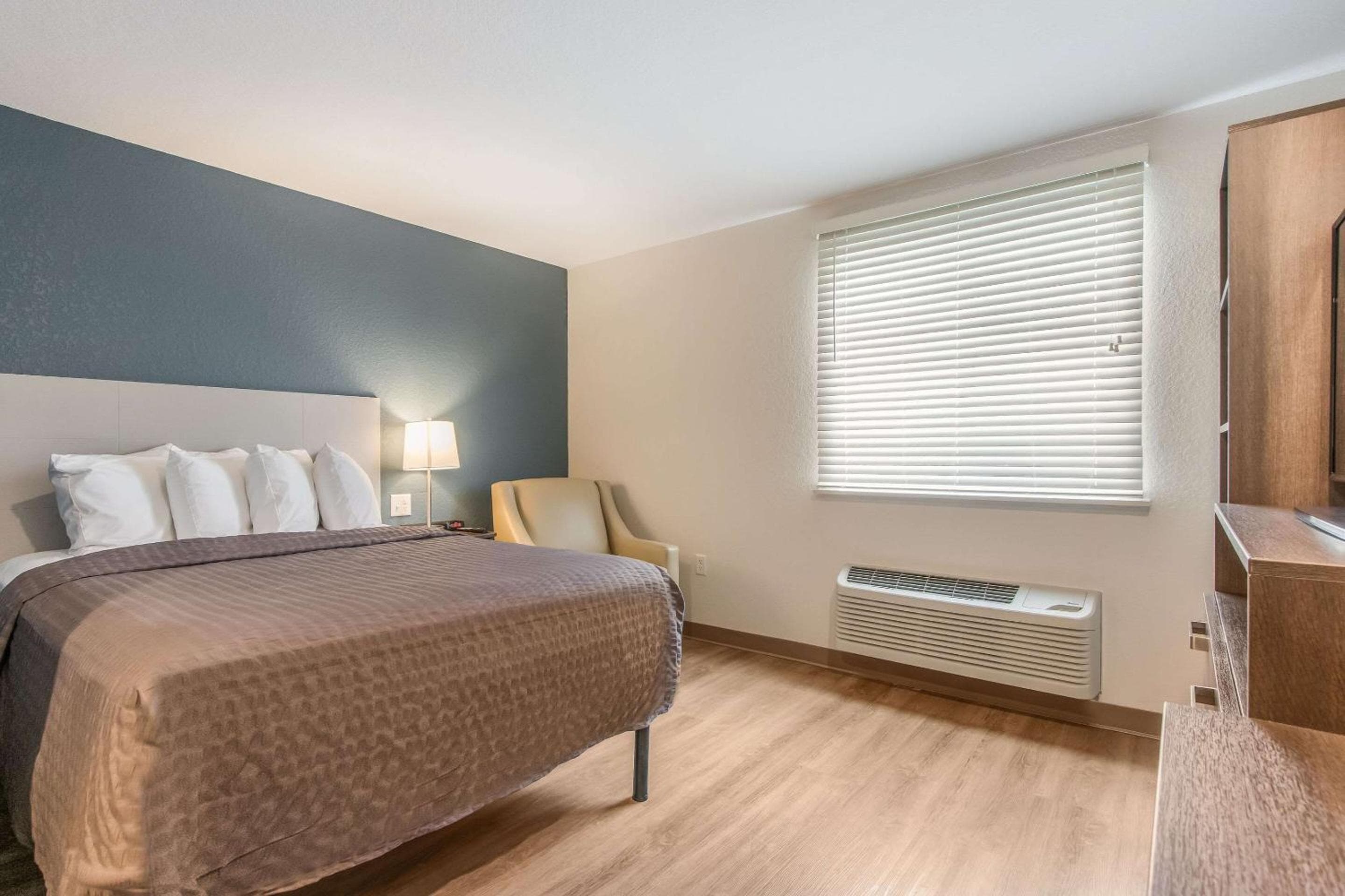 WoodSpring Suites Doral Aeroporto di Miami — 8