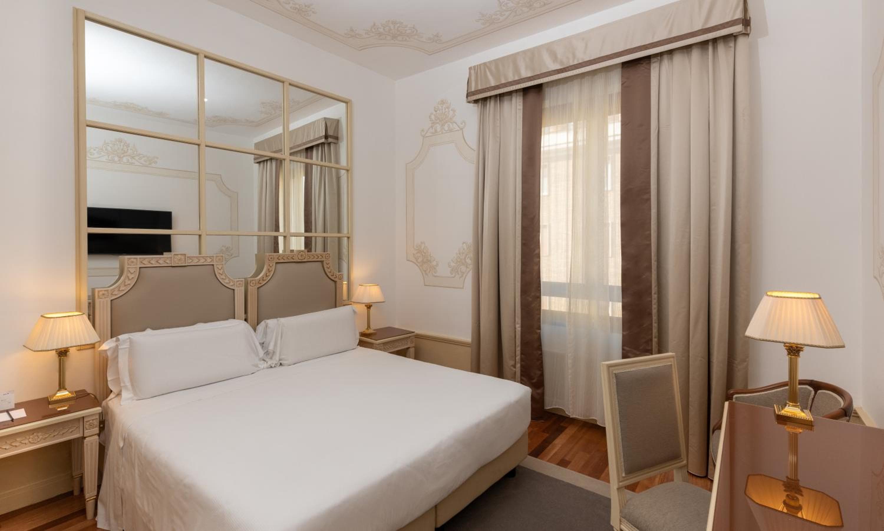 Radisson Blu GHR Rome — 9