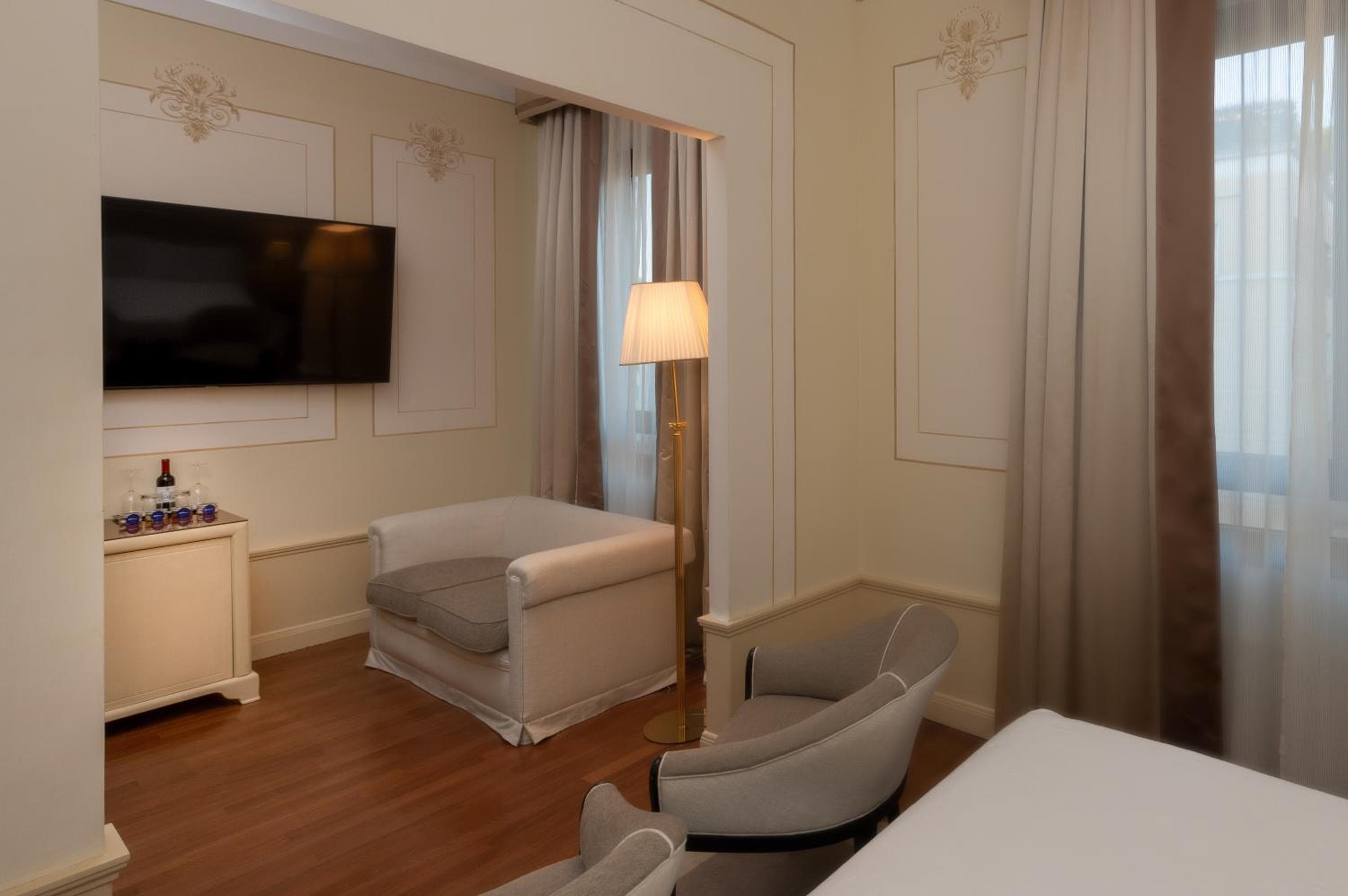 Radisson Blu GHR Rome — 26