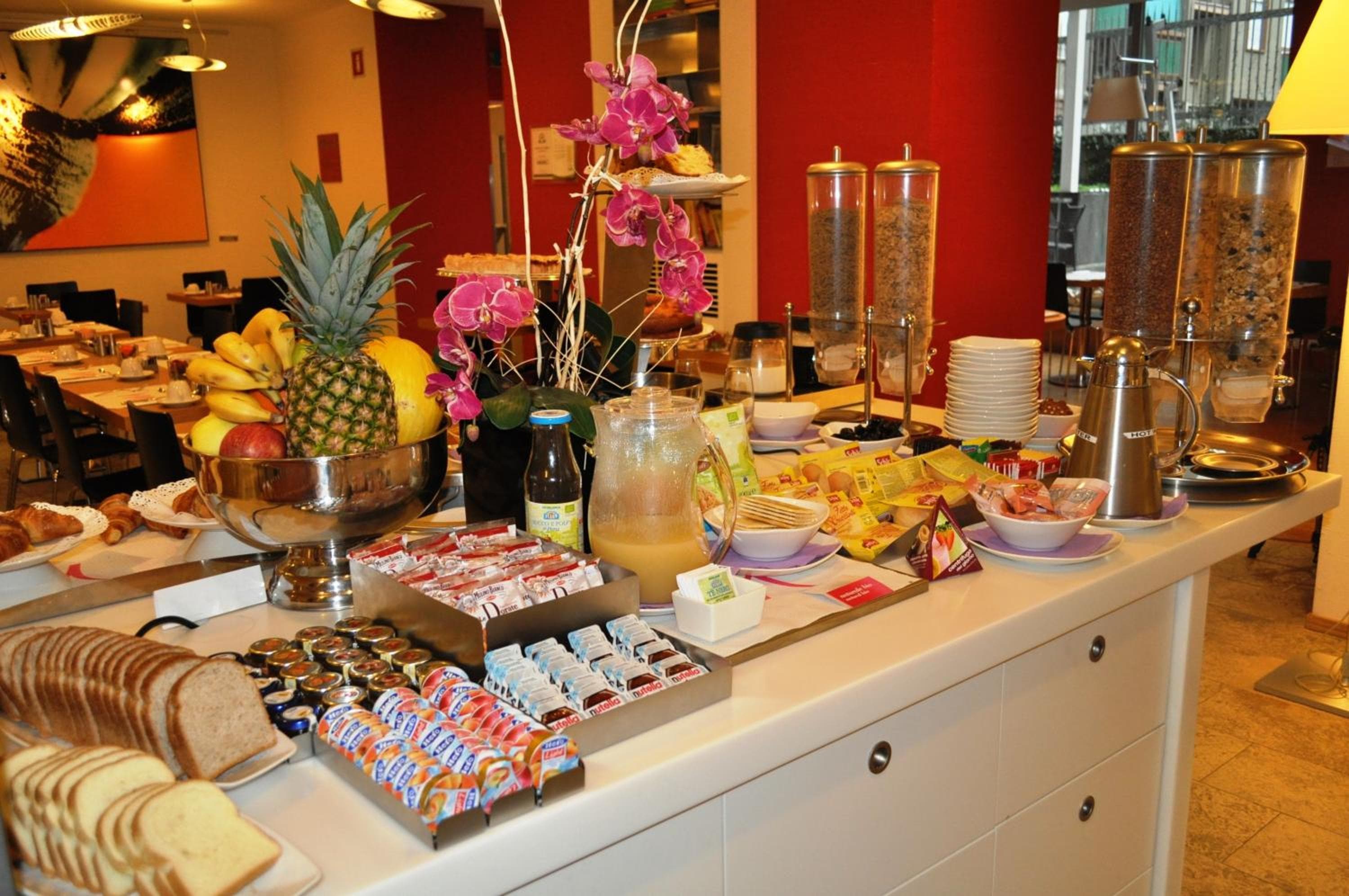 Hotel Mercure Milano Solari — 21