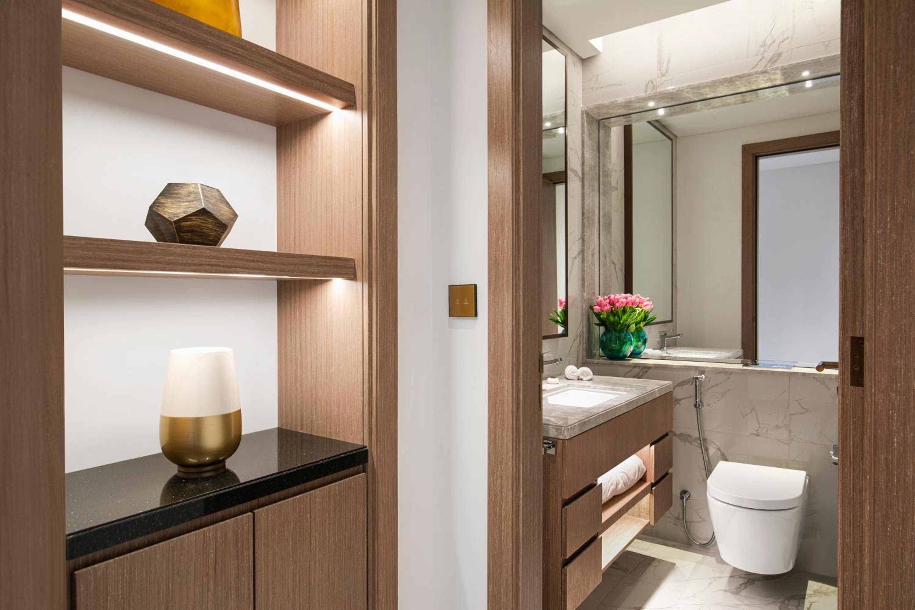 Al Jaddaf Rotana Dubai — 29