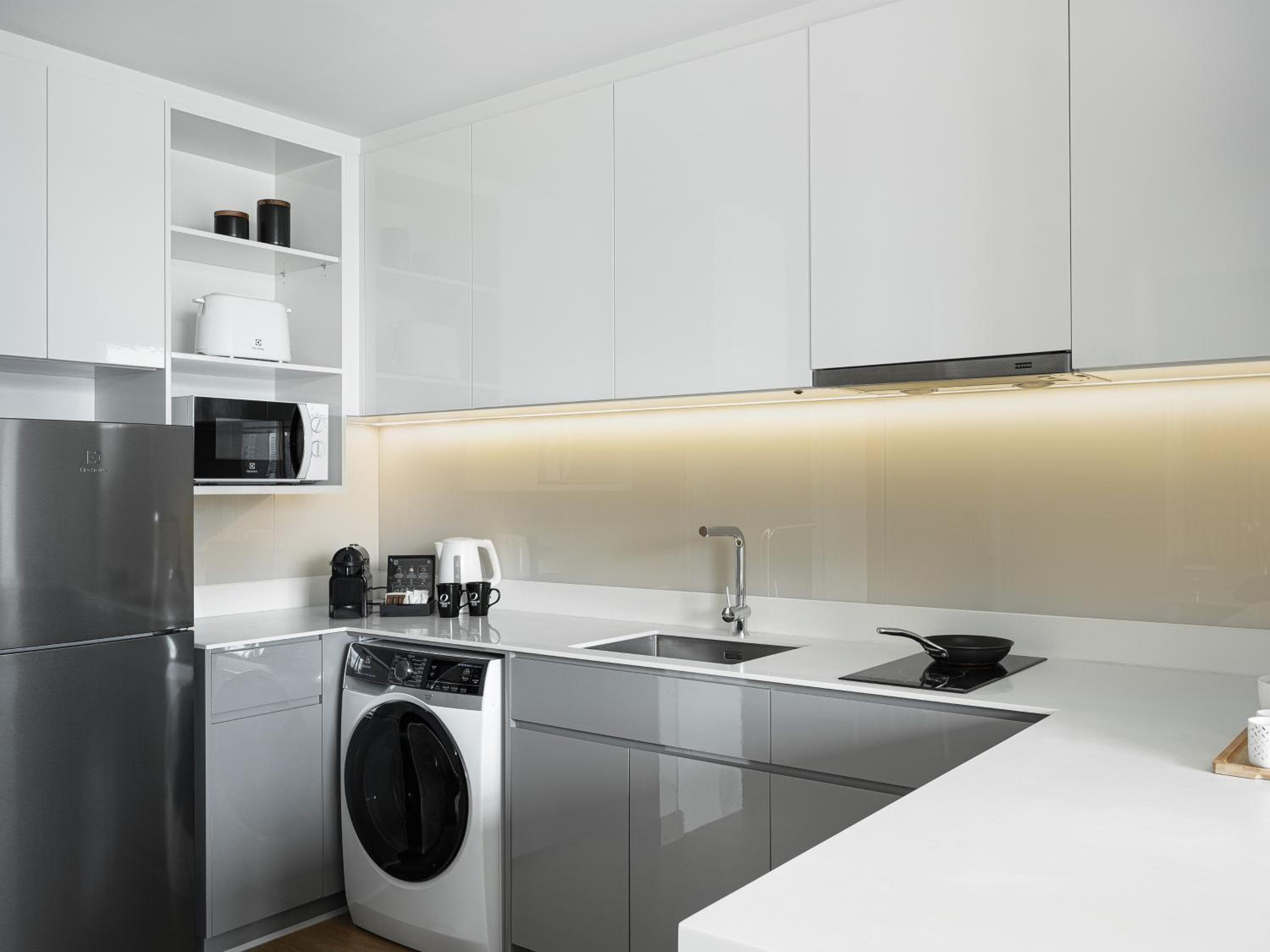 Oakwood Suites Bangkok — 21
