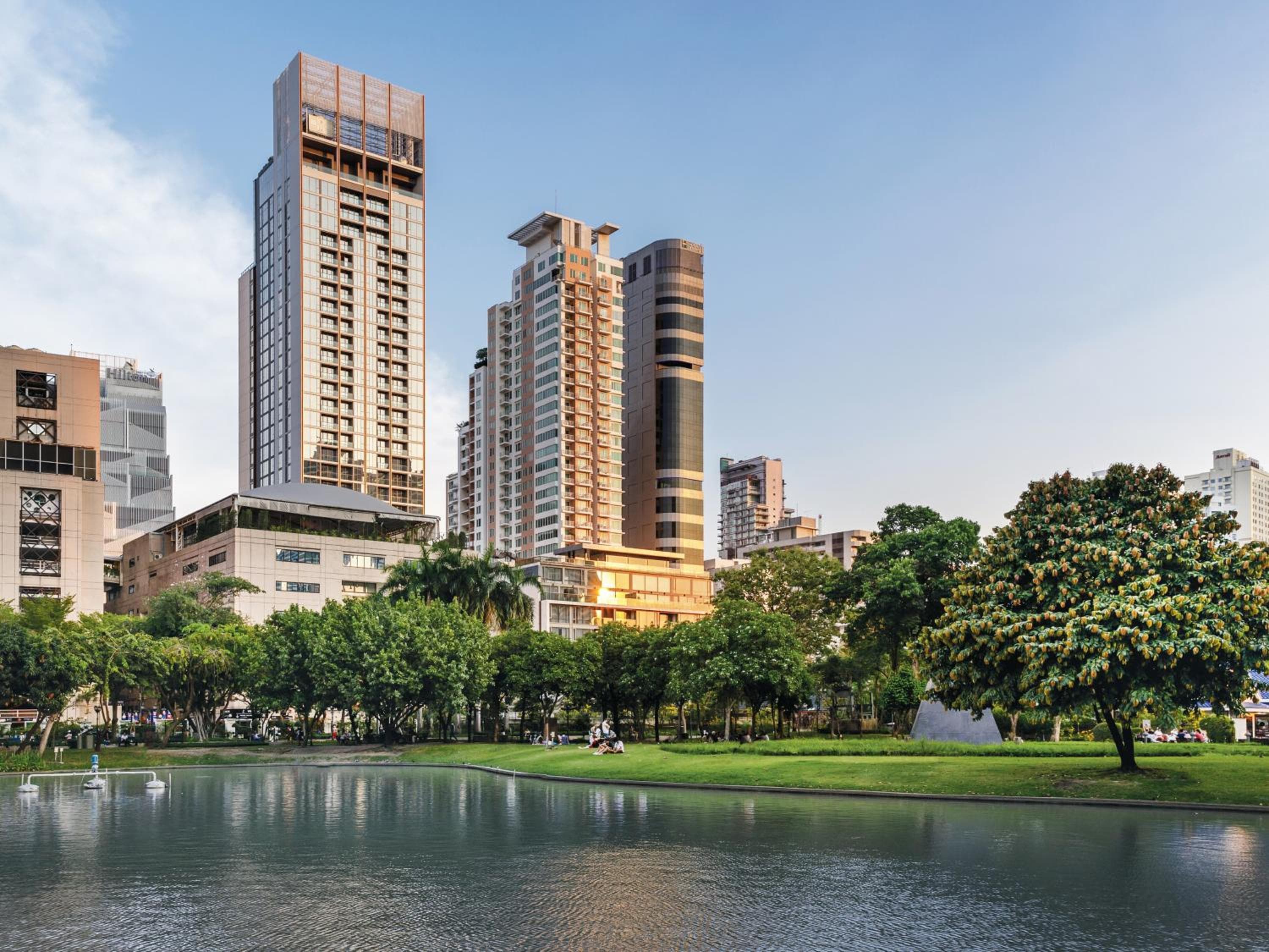 Oakwood Suites Bangkok — 4