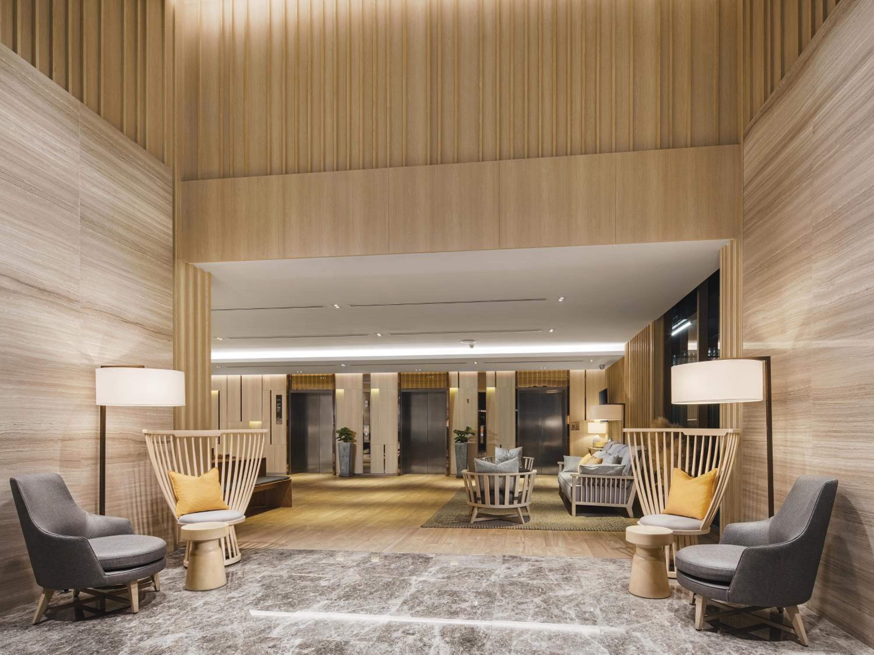Oakwood Suites Bangkok — 6