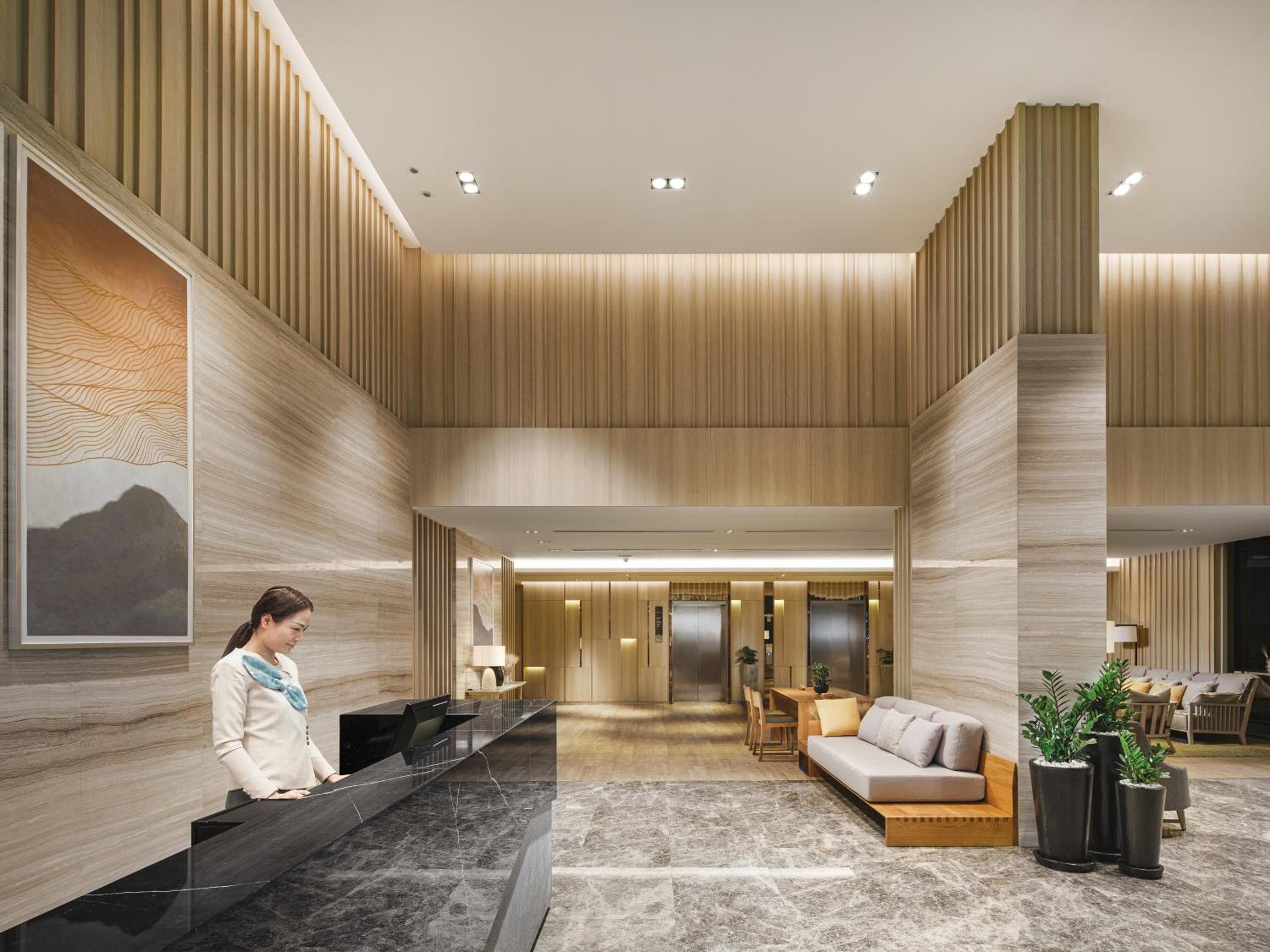 Oakwood Suites Bangkok — 5