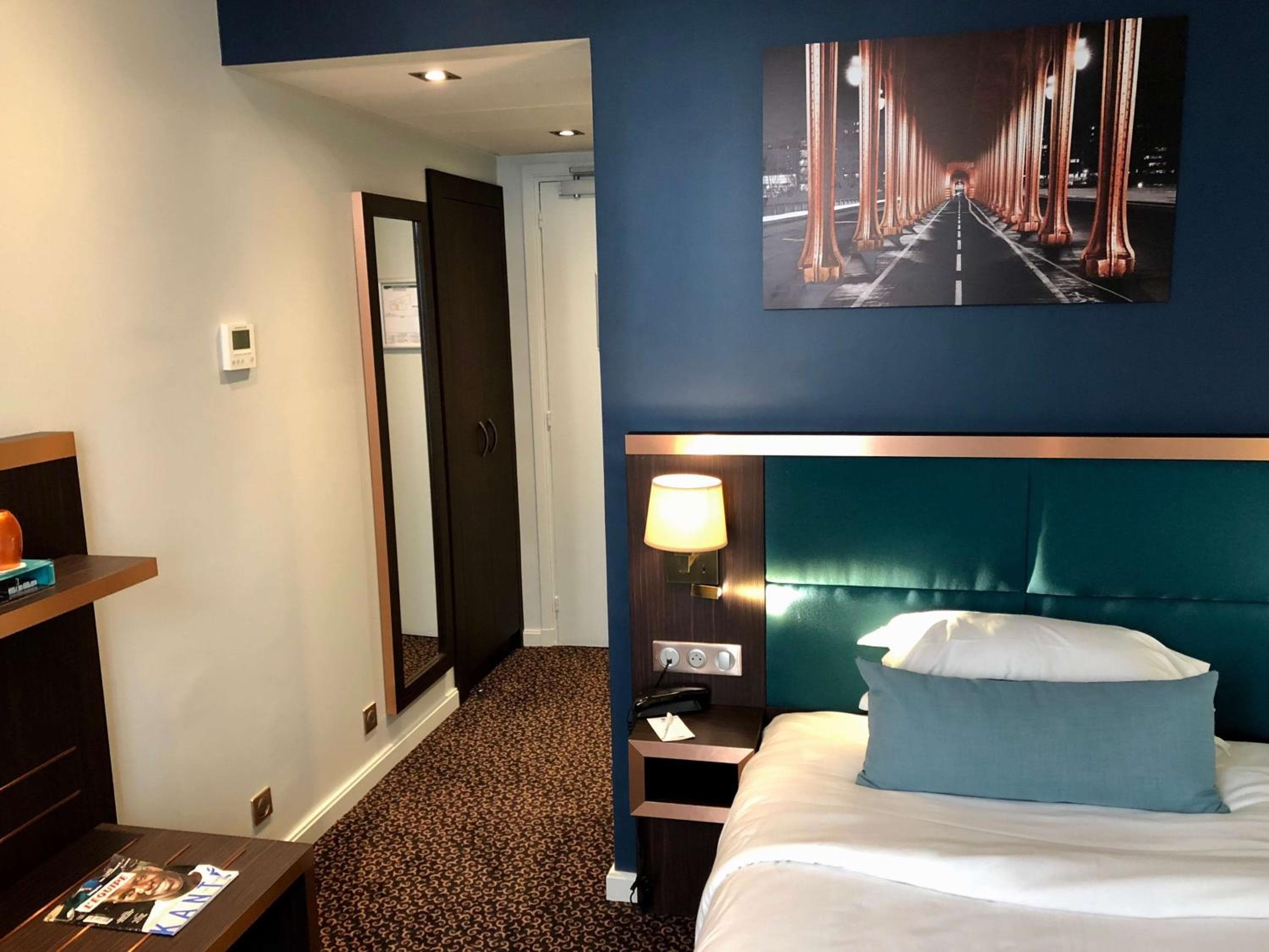 Best Western Empire Elysees — 23