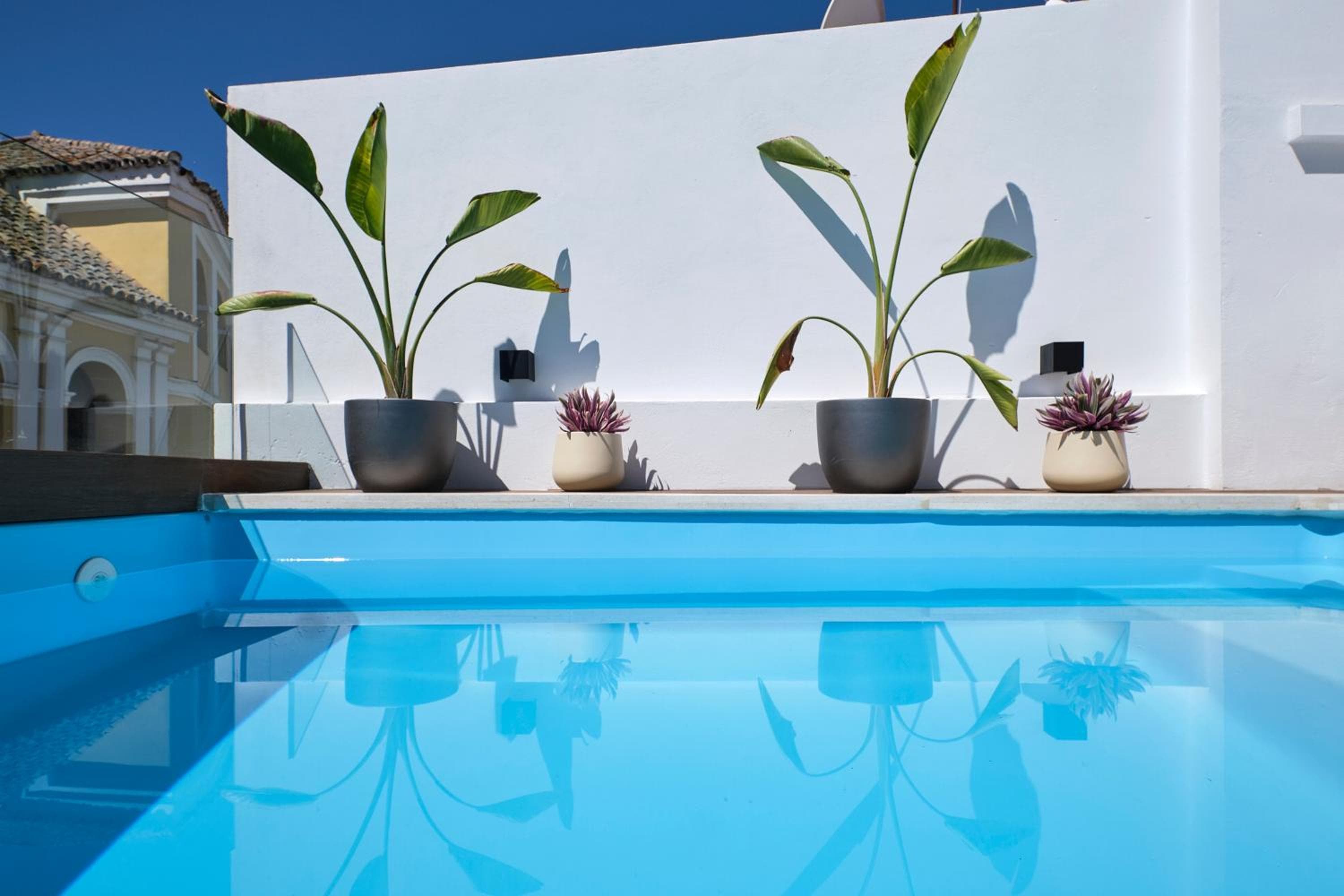 Dulce Sevilla Suites — 6
