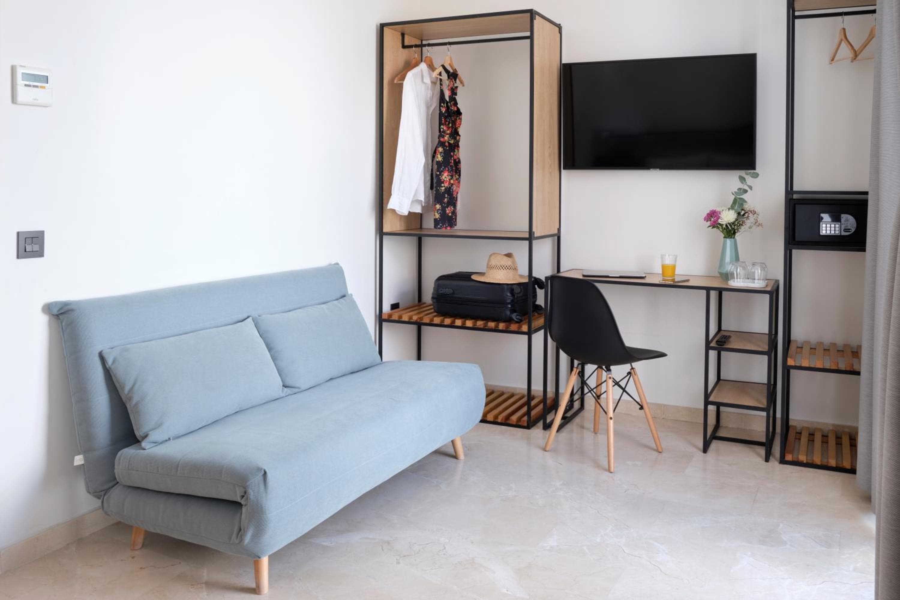 Sweet Sevilla Suites - Smart Hotel — 24