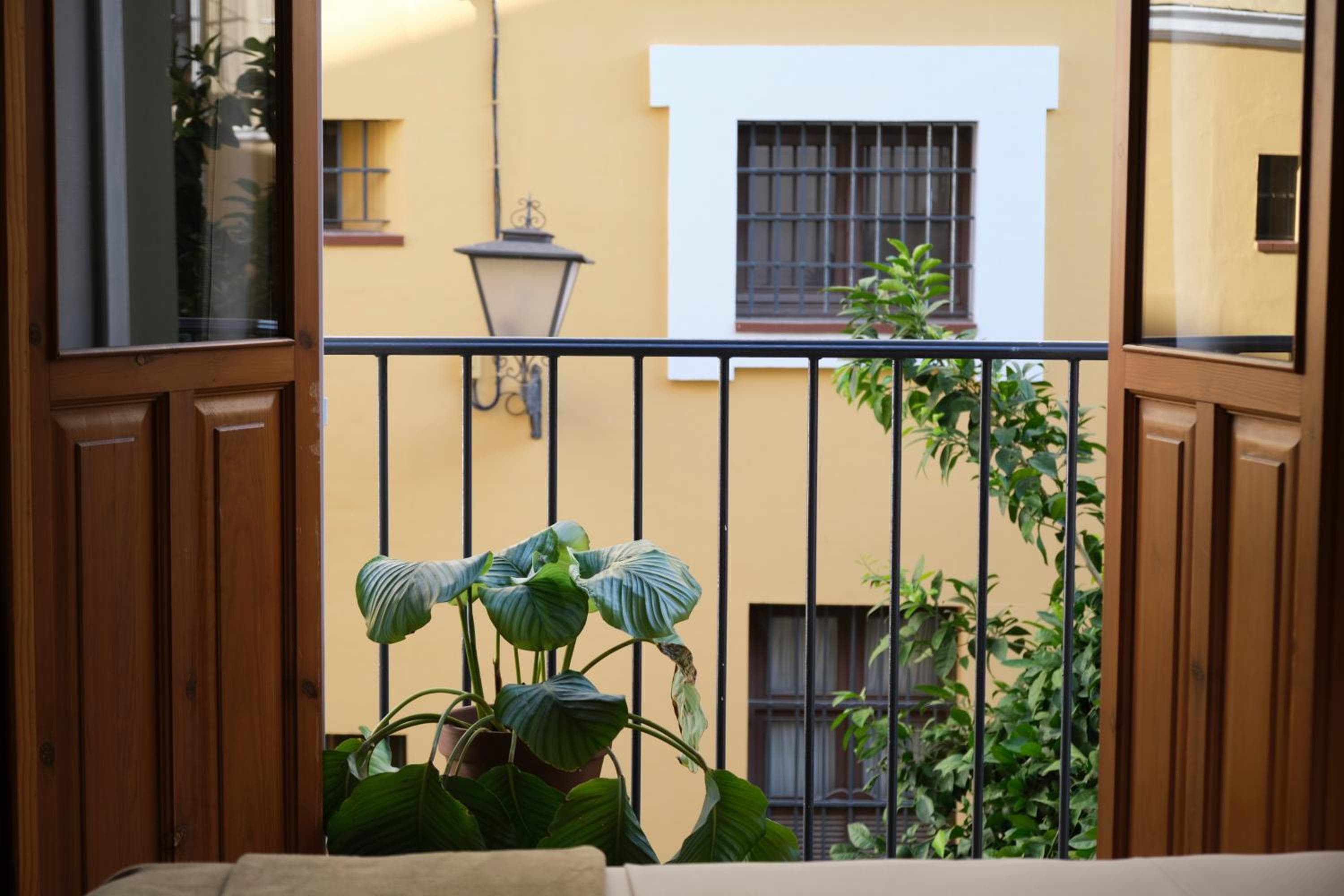 Sweet Sevilla Suites - Smart Hotel — 5