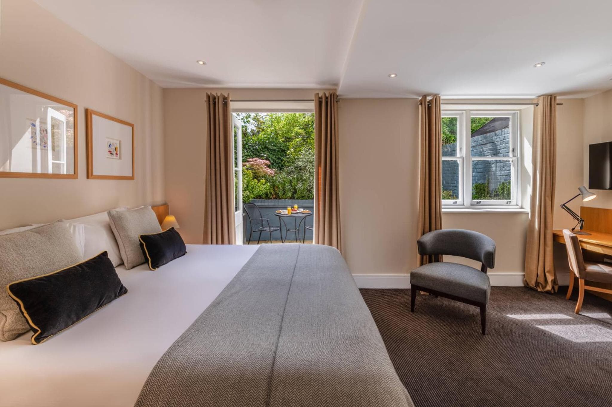 El residente Kensington — 9